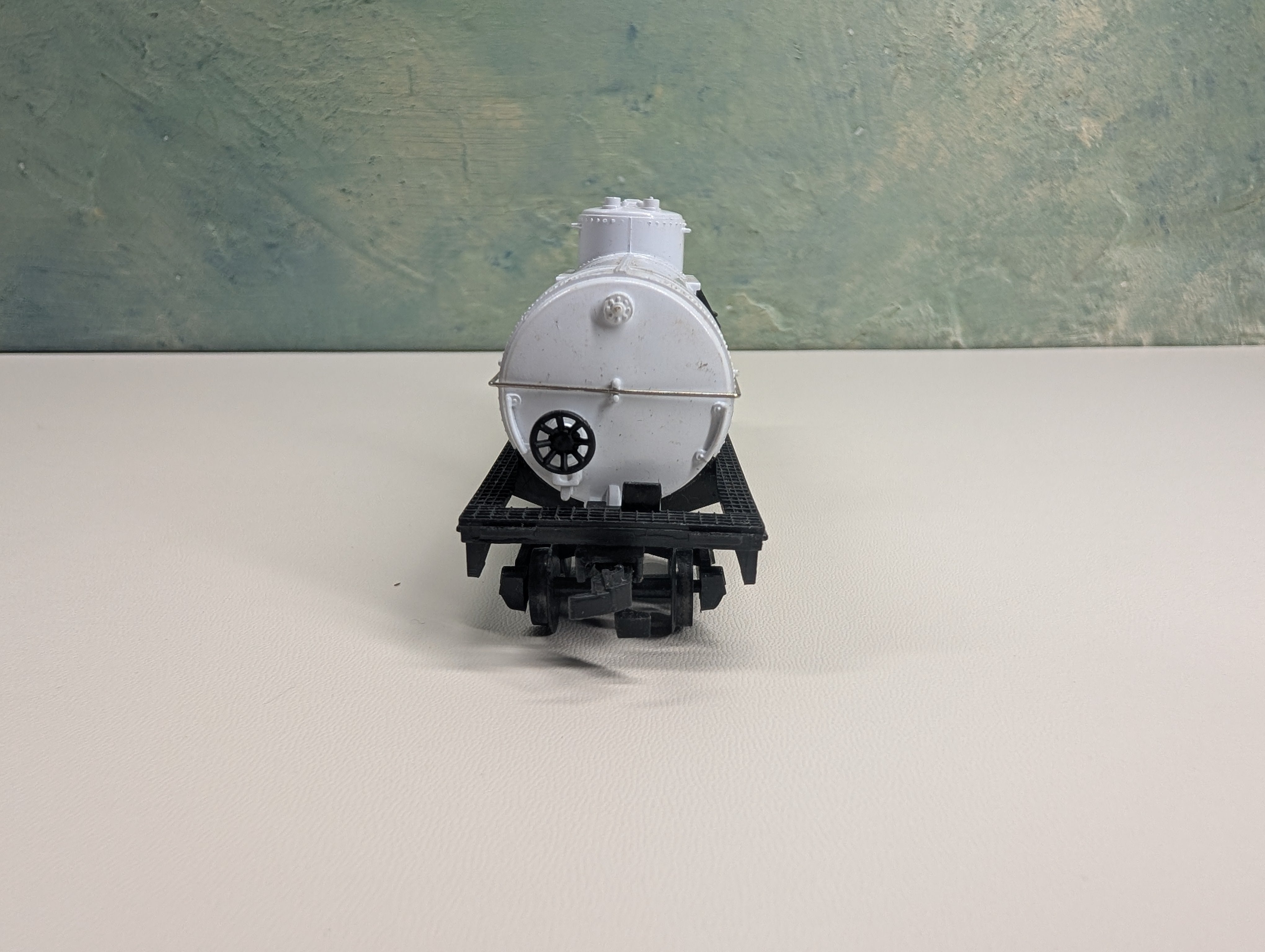 USED Bachmann HO Scale Single Dome Tank Car Cyanamid