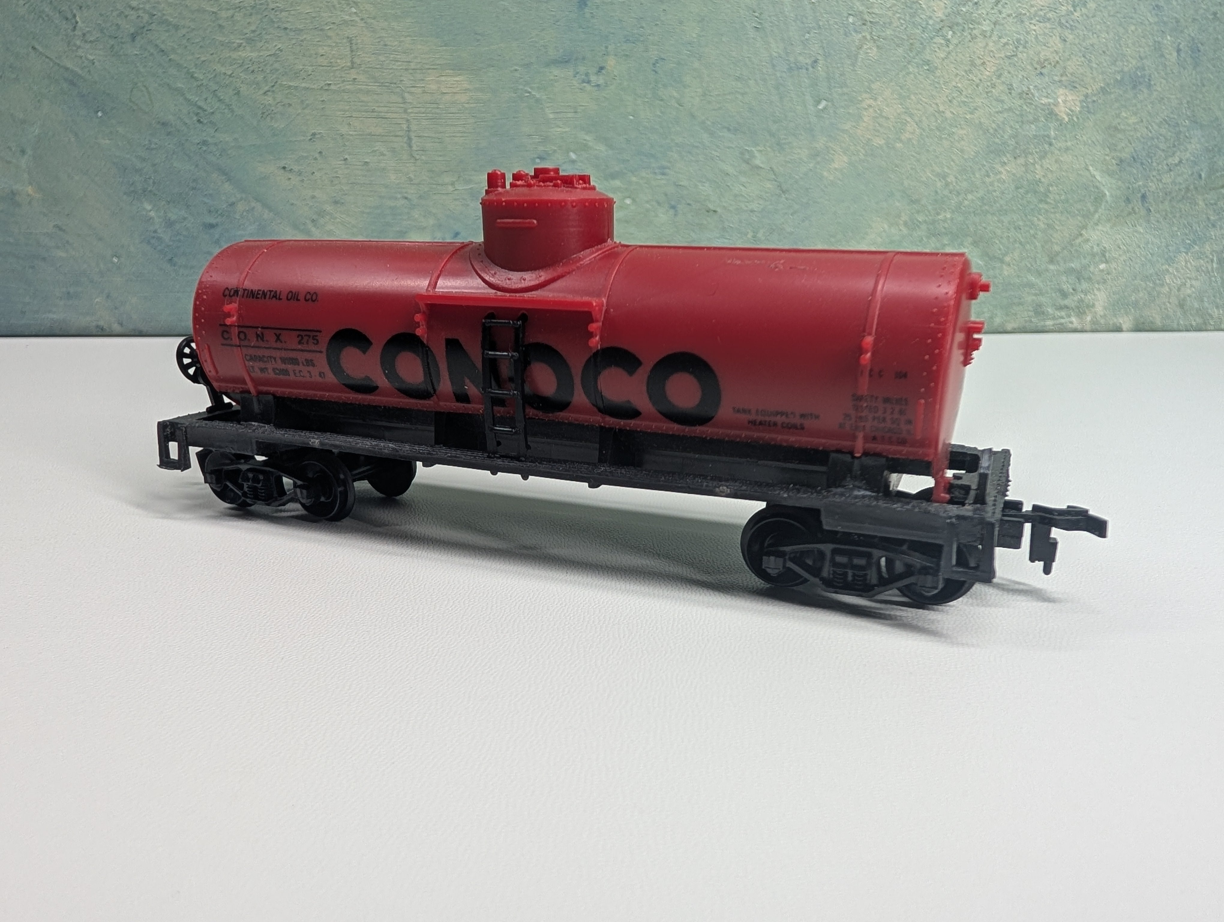 USED Life-Like HO Scale Single Dome Tank Car Conoco CONX #275