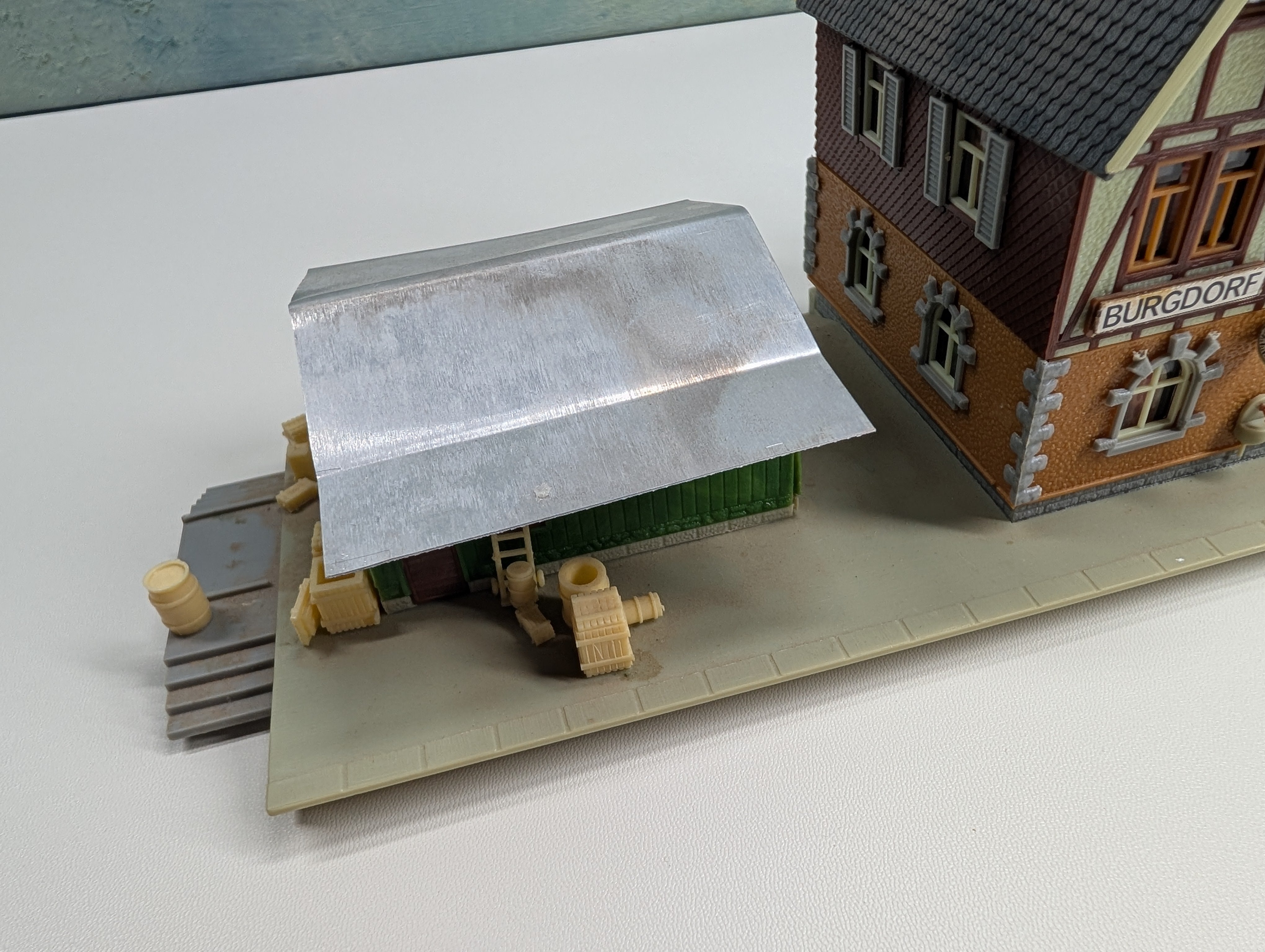 USED Faller 101 HO Scale Burgdorf Train Station