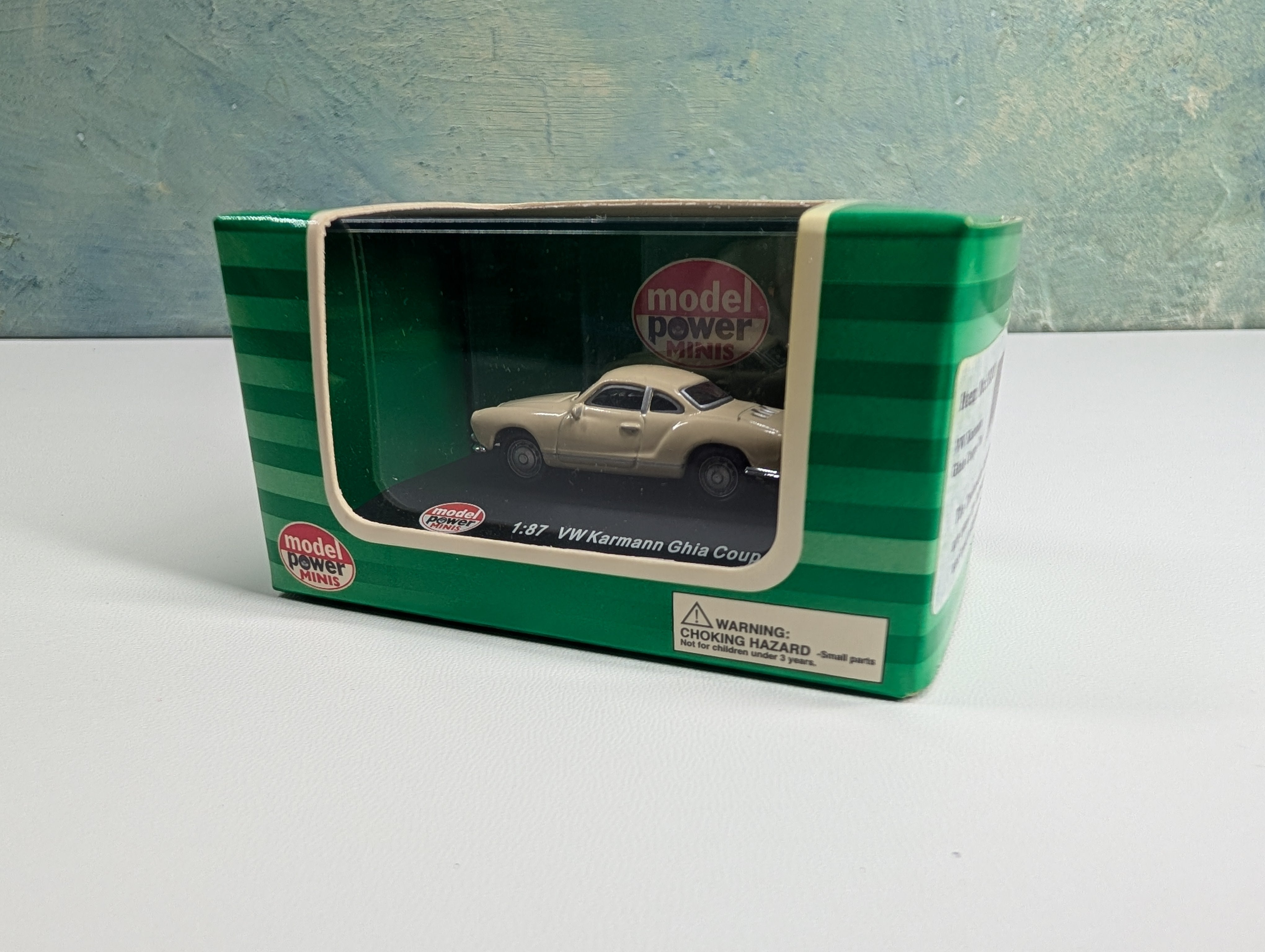 Model Power 19200 HO Scale VW Karmann Ghia Coupe Tan