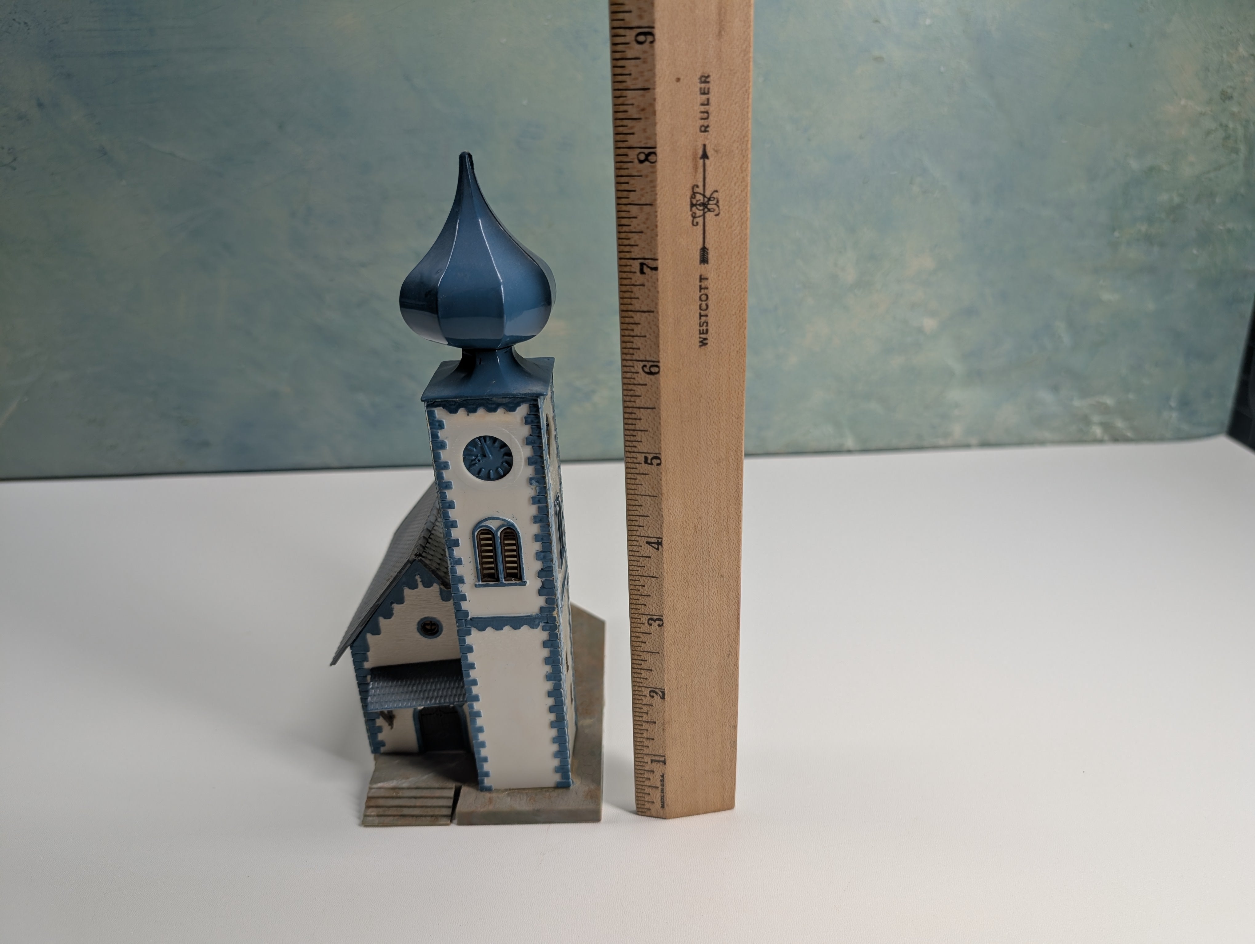 USED Faller B238 HO Scale Church with Clock Tower