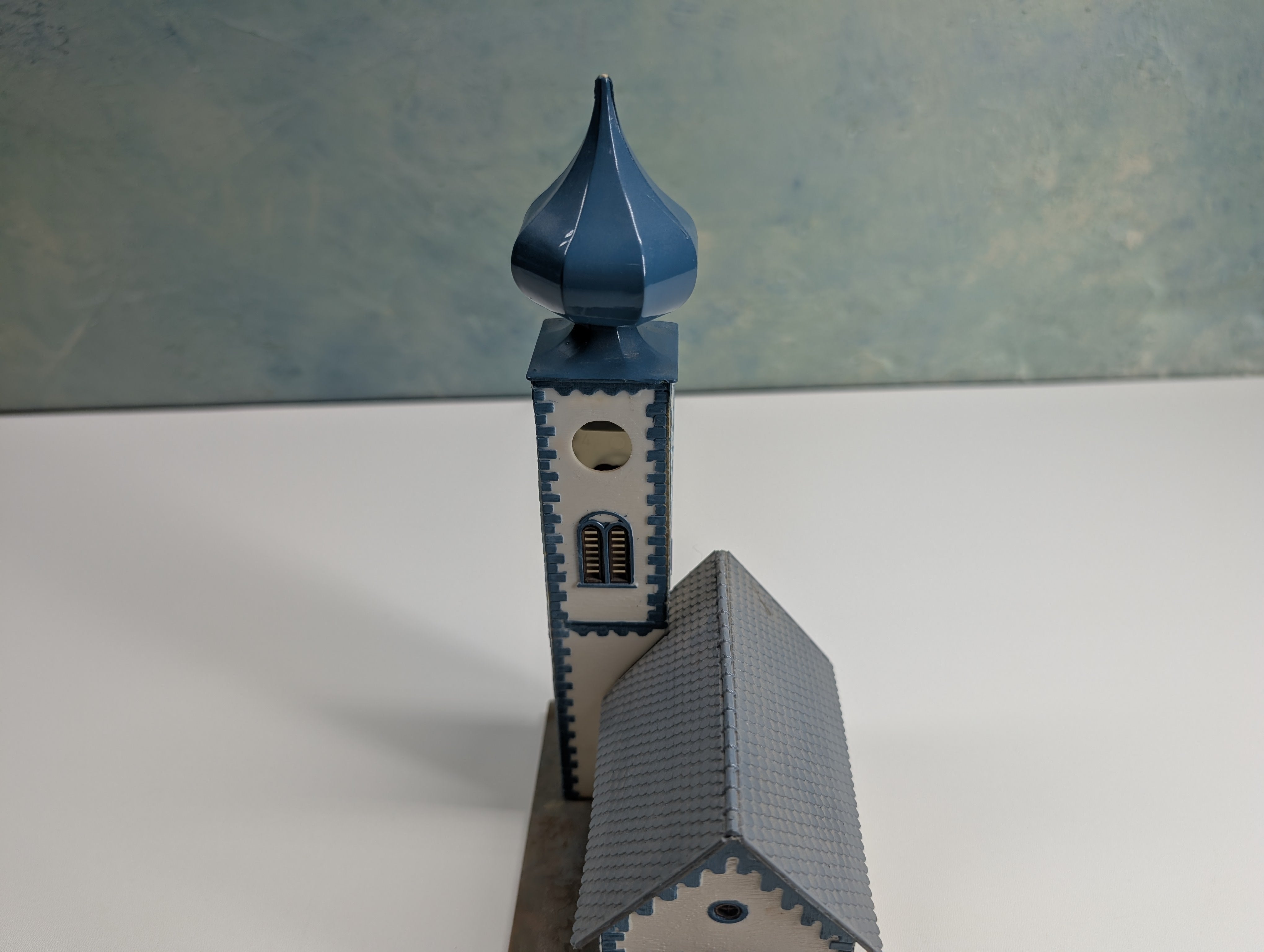 USED Faller B238 HO Scale Church with Clock Tower