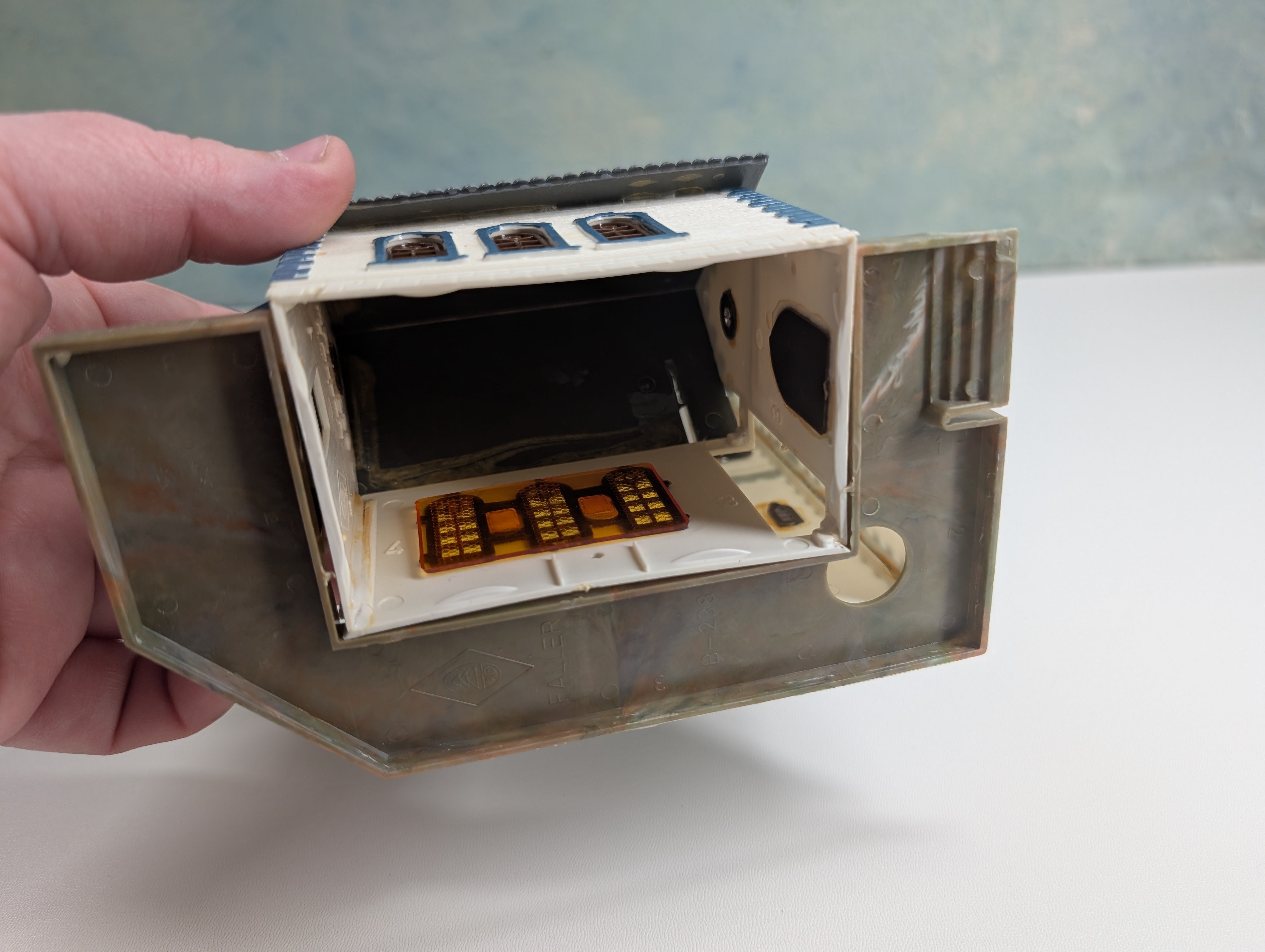 USED Faller B238 HO Scale Church with Clock Tower