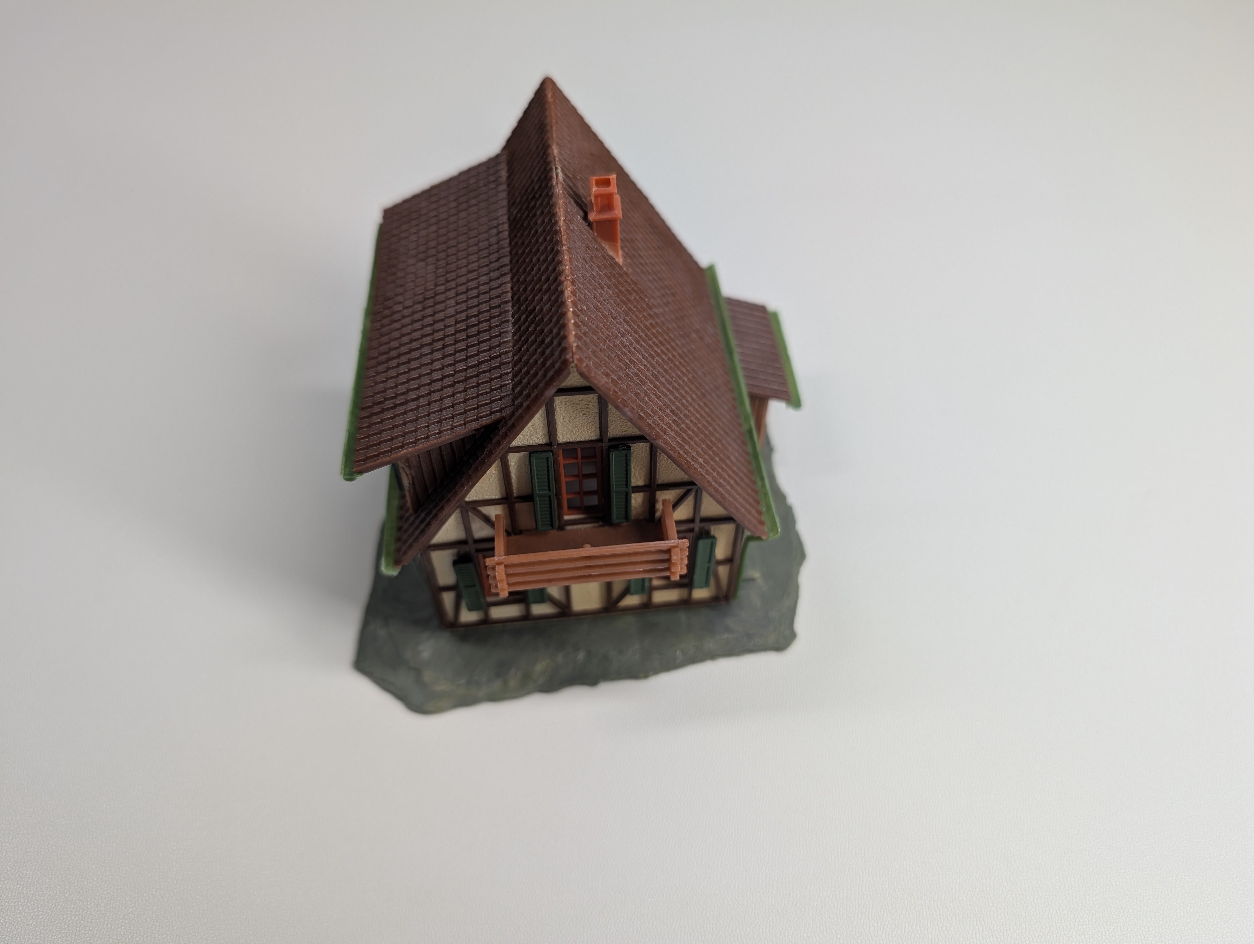 USED Faller 250 HO Scale Half Timbered Cottage