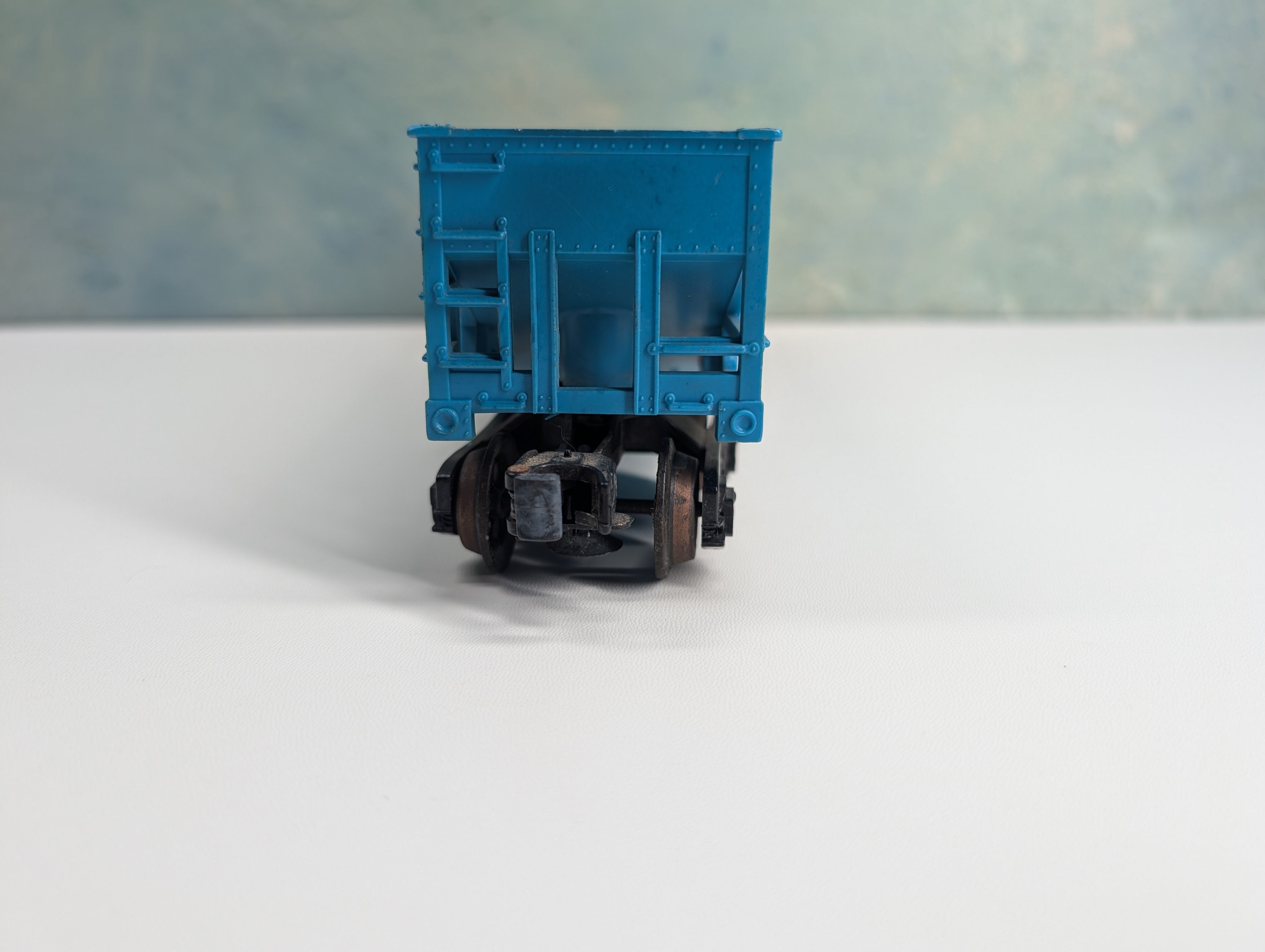 USED Lionel O Open Hopper Great Northern GN #9011