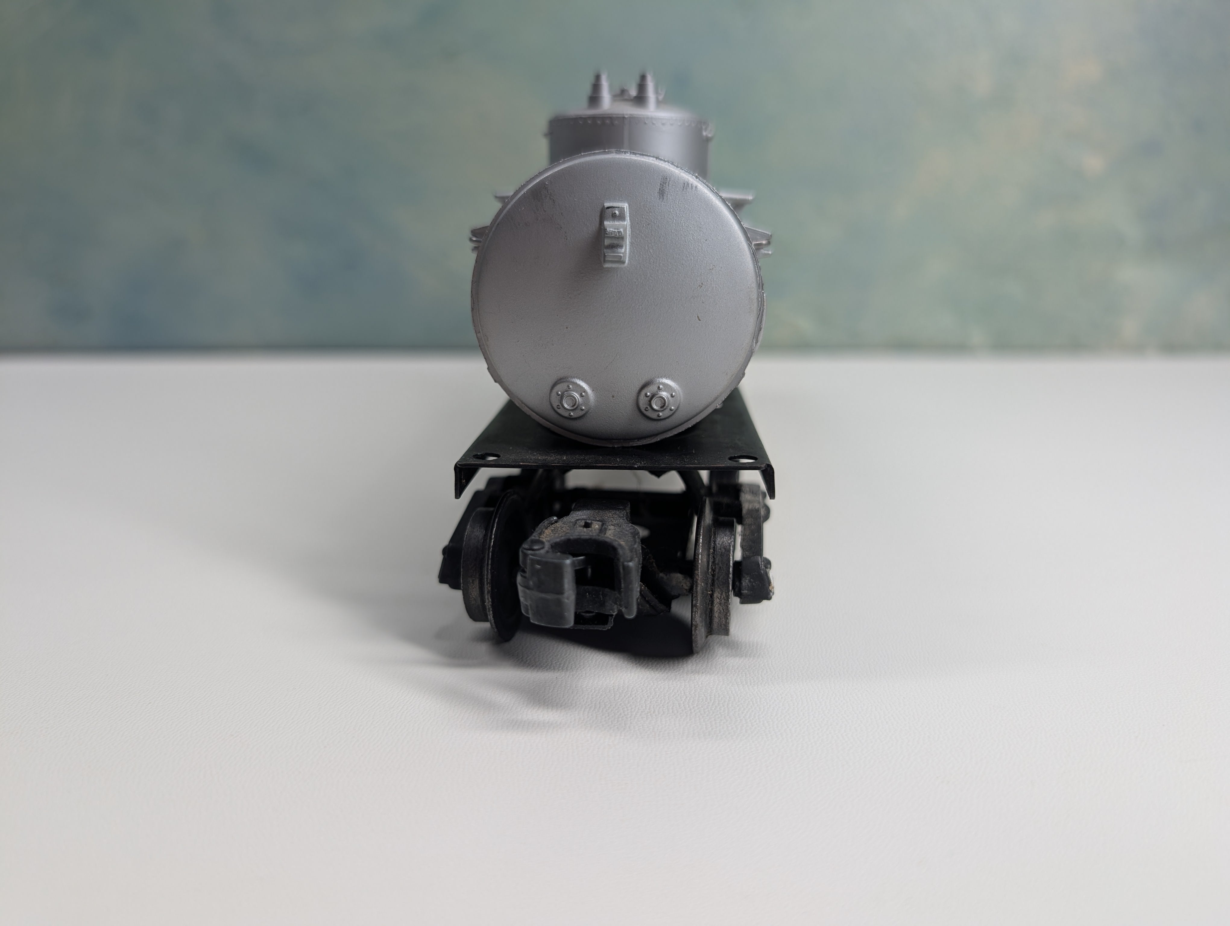 USED Lionel O 2 Dome Tank Car Sunoco