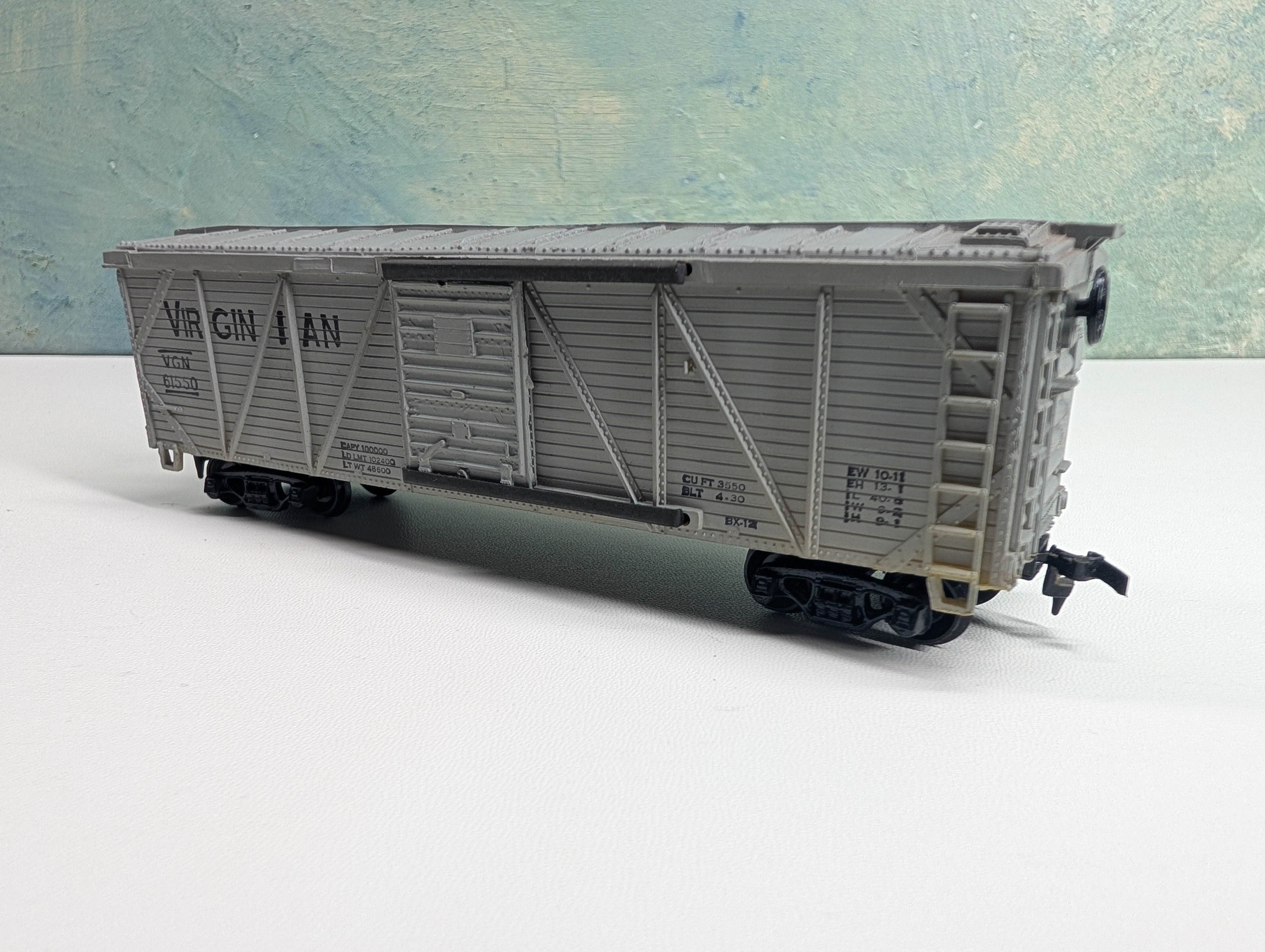 USED HO Scale Wooden Box Car Virginian VGN #61550