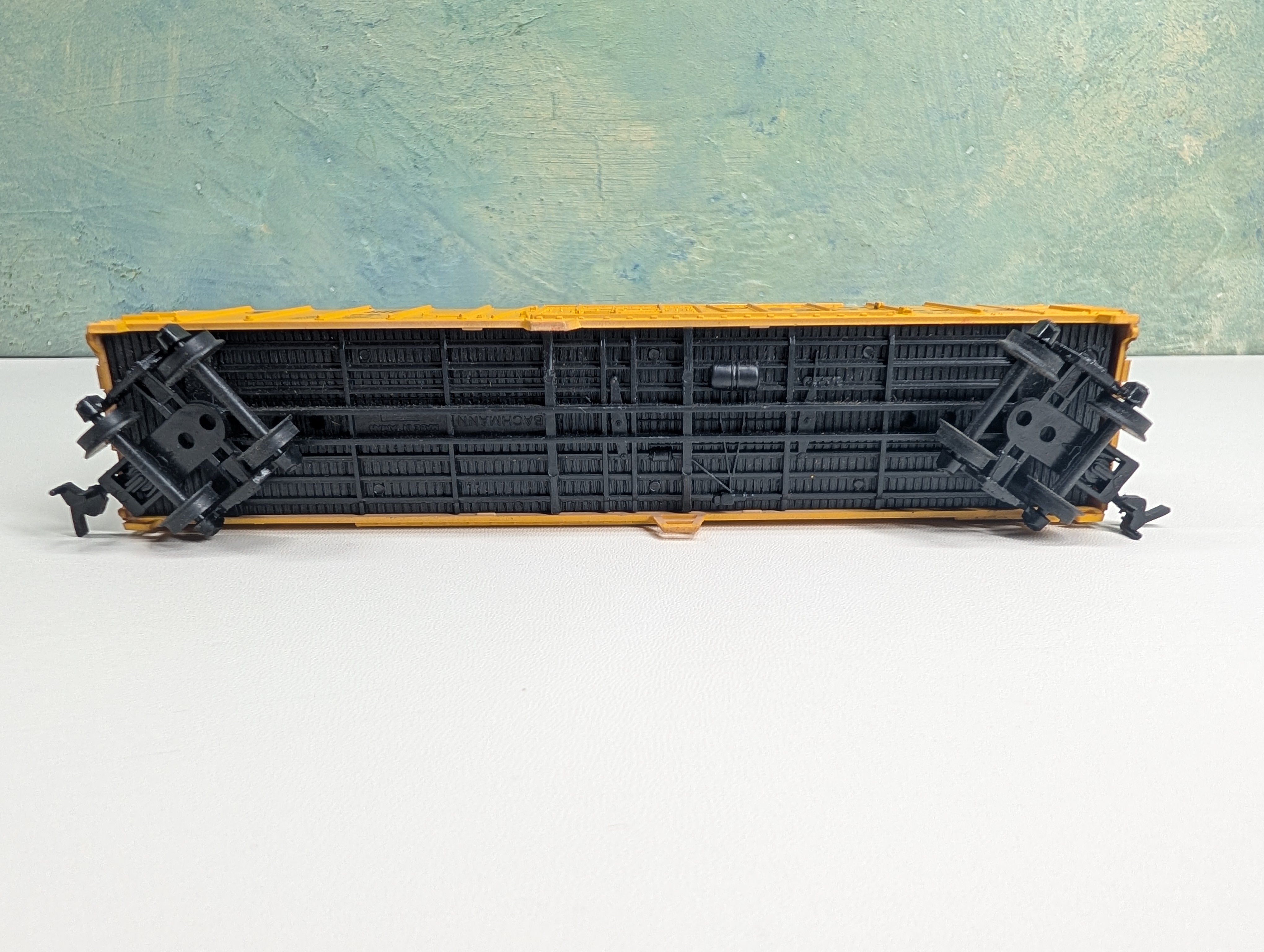 USED Bachmann HO Scale Mechanical Reefer Pacific Fruit Express PFE #451041