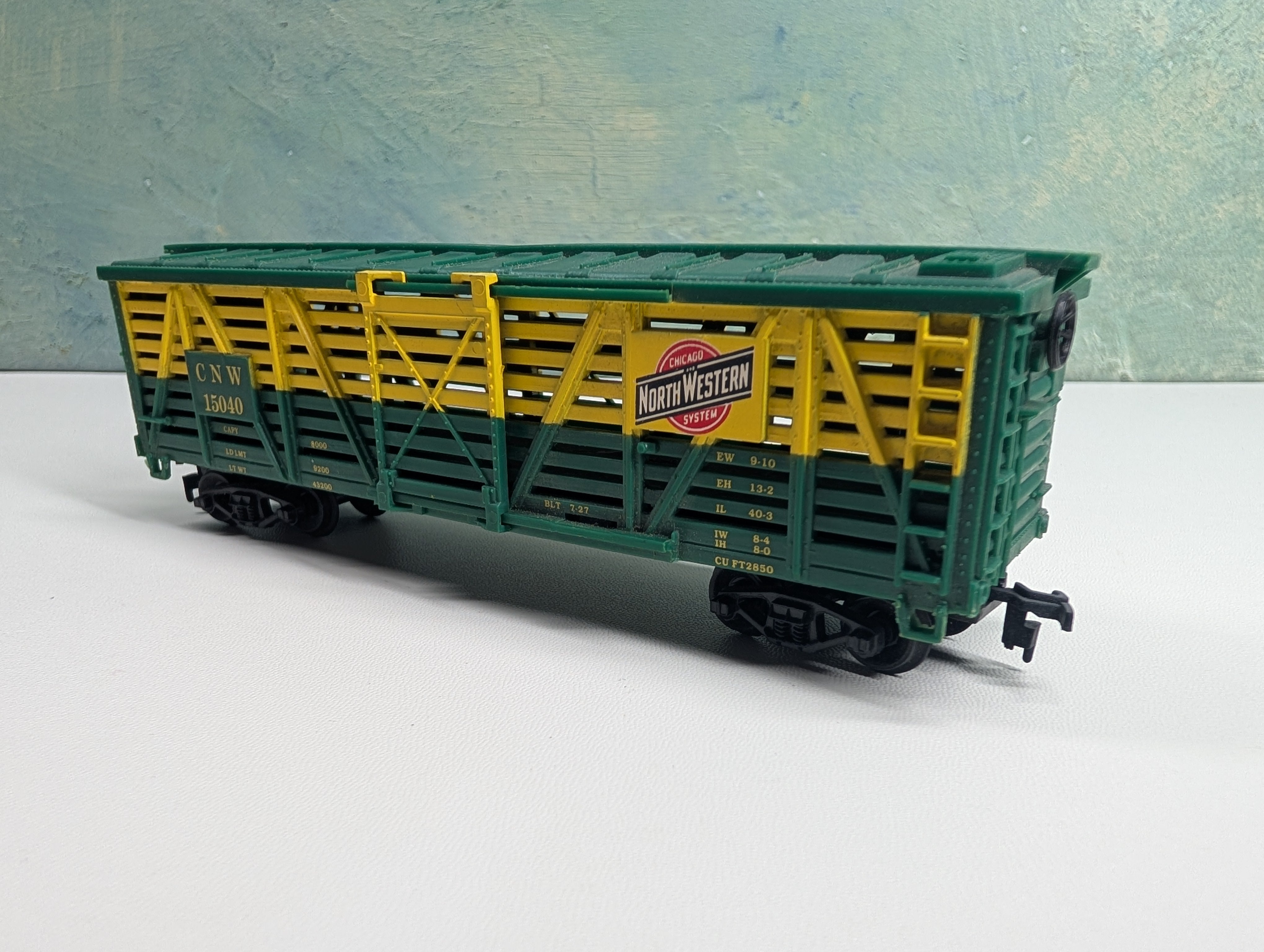 USED Life-Like HO Scale Cattle Stock Car Chicago & North Western CNW #15040