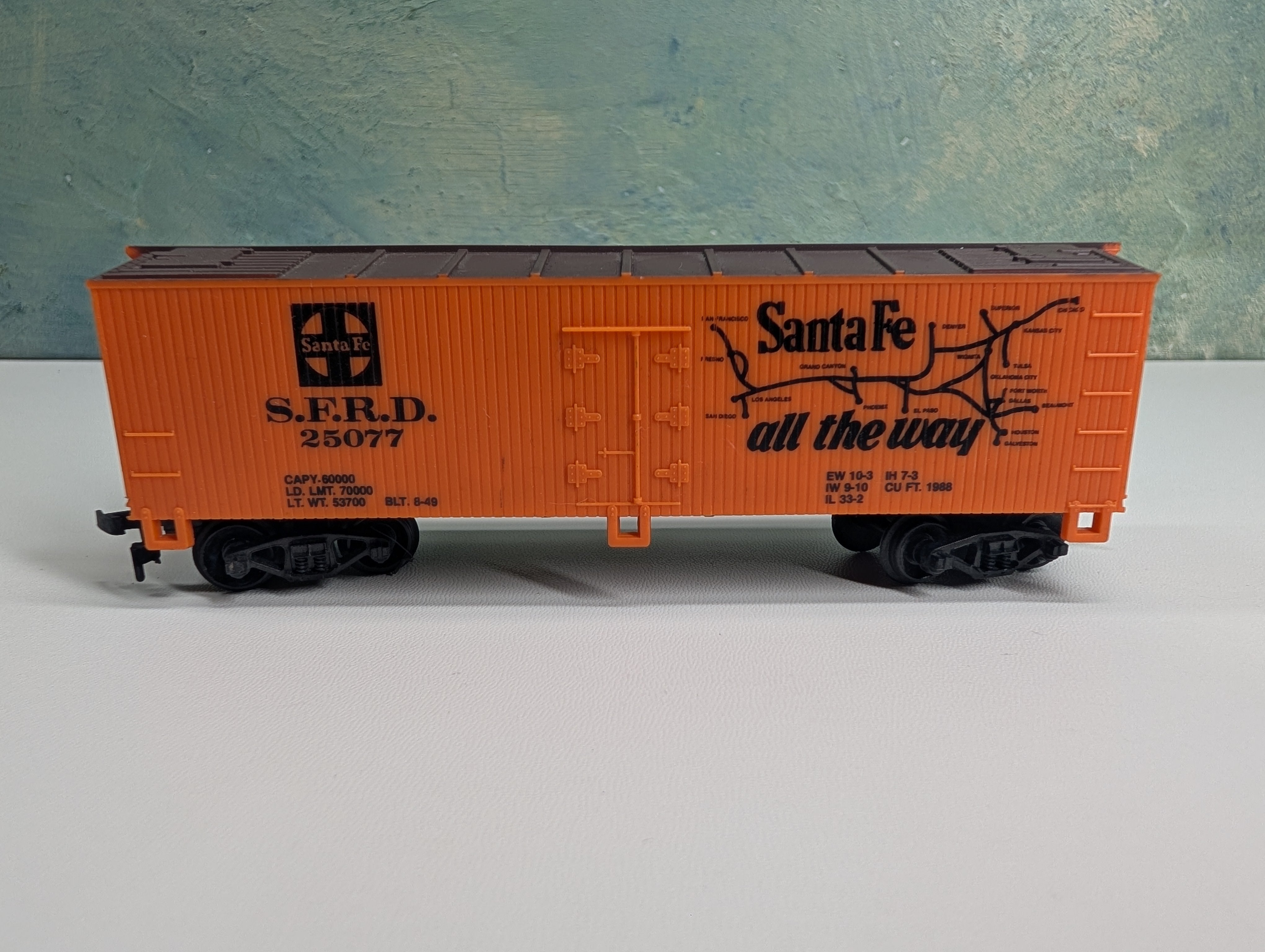 USED Life-Like HO Scale Reefer Santa Fe SFRD #25077