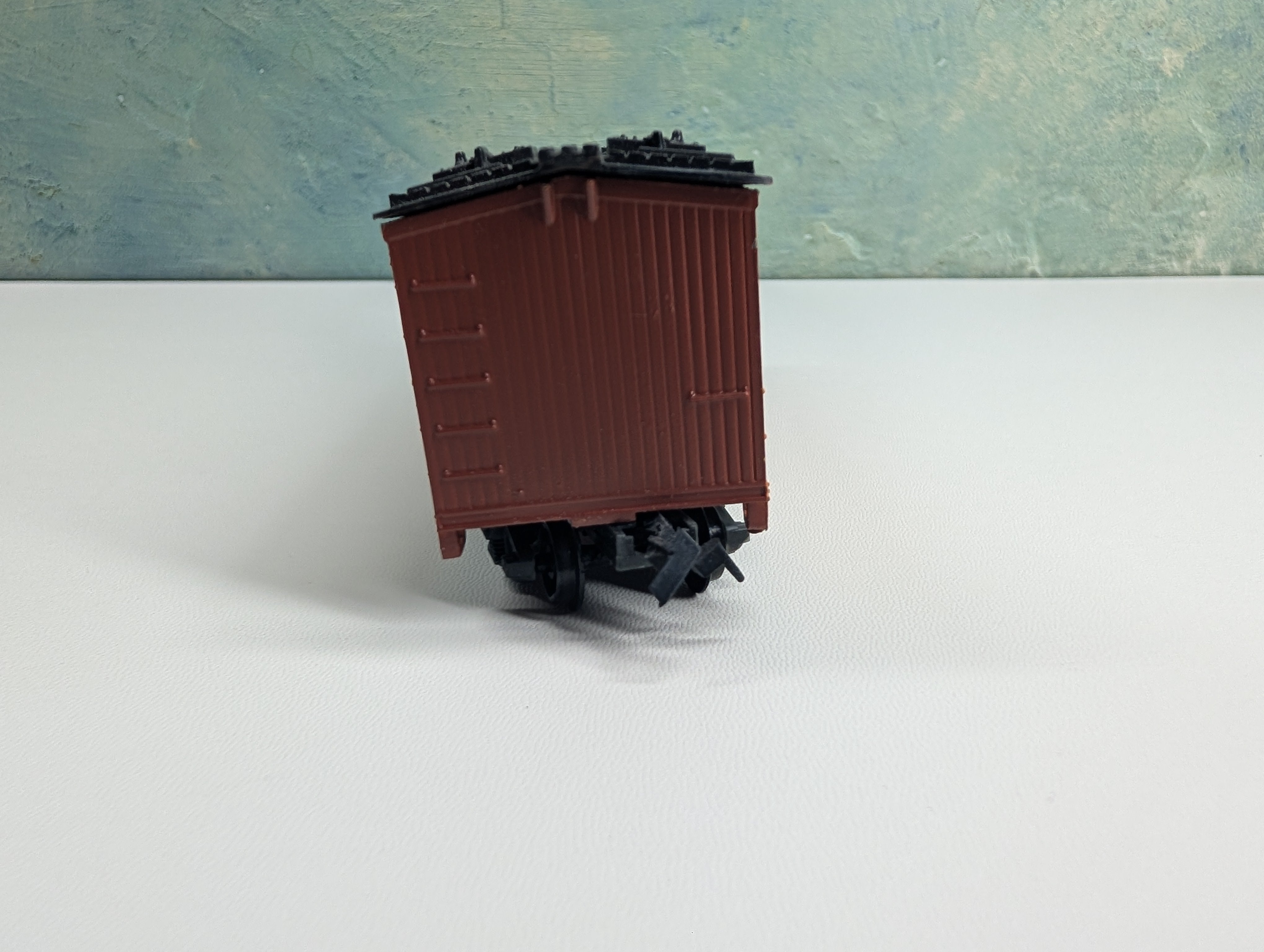 USED HO Scale Wooden Reefer Dubuque URTX #4750