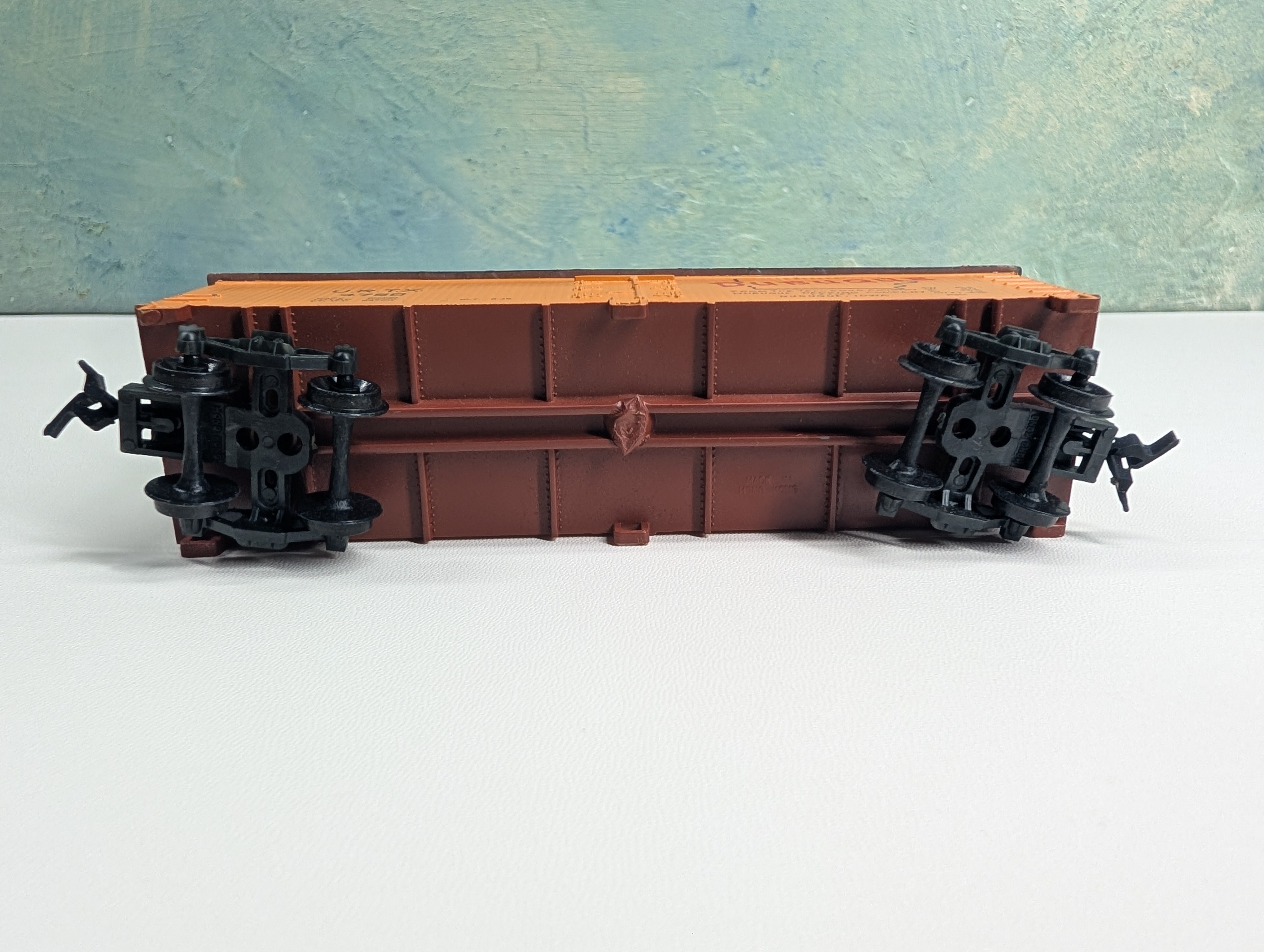 USED HO Scale Wooden Reefer Dubuque URTX #4750