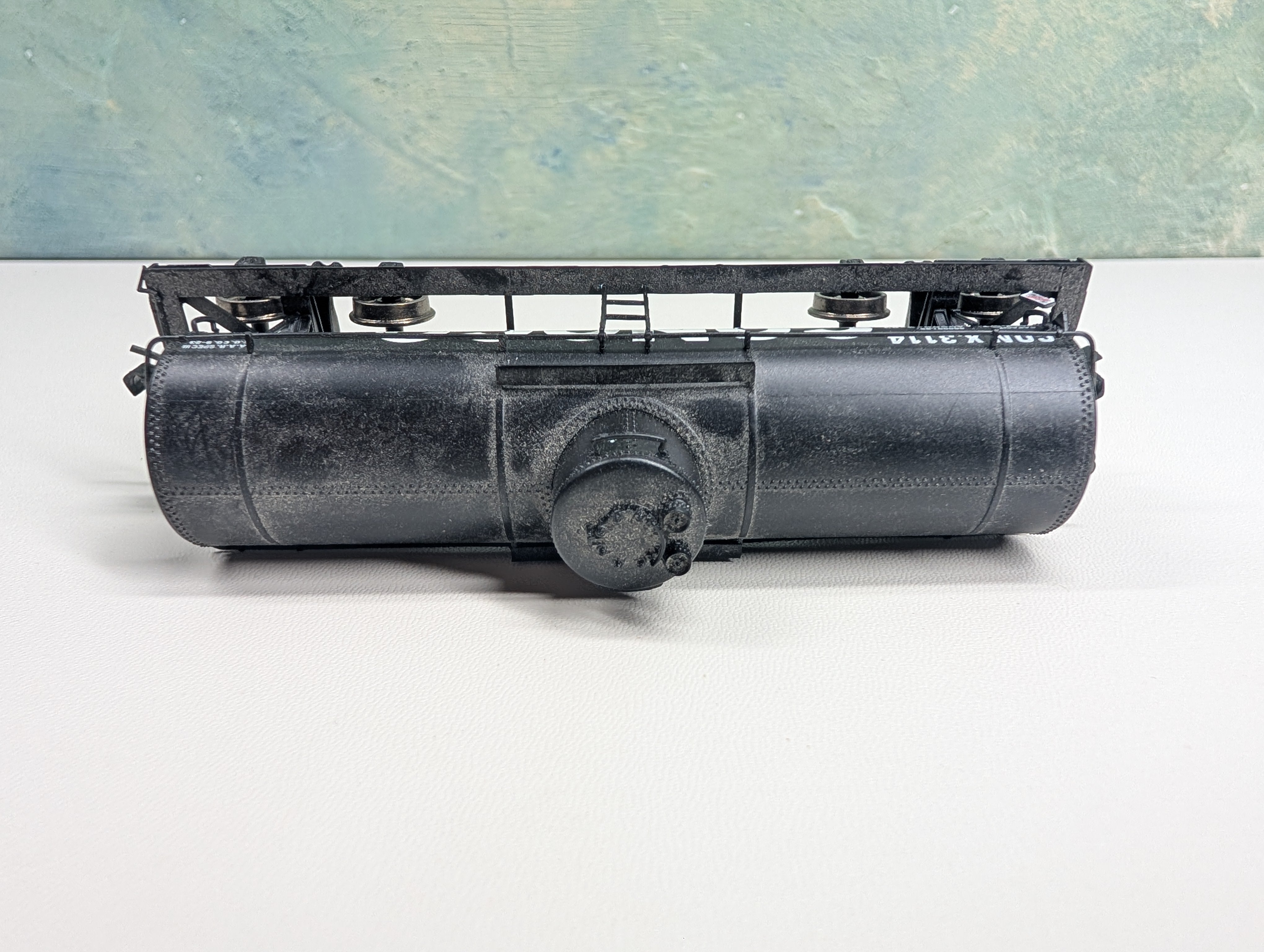USED Life-Like HO Scale Single Dome Tank Car Conoco CONX #3114 Proto 2000, Metal Wheels