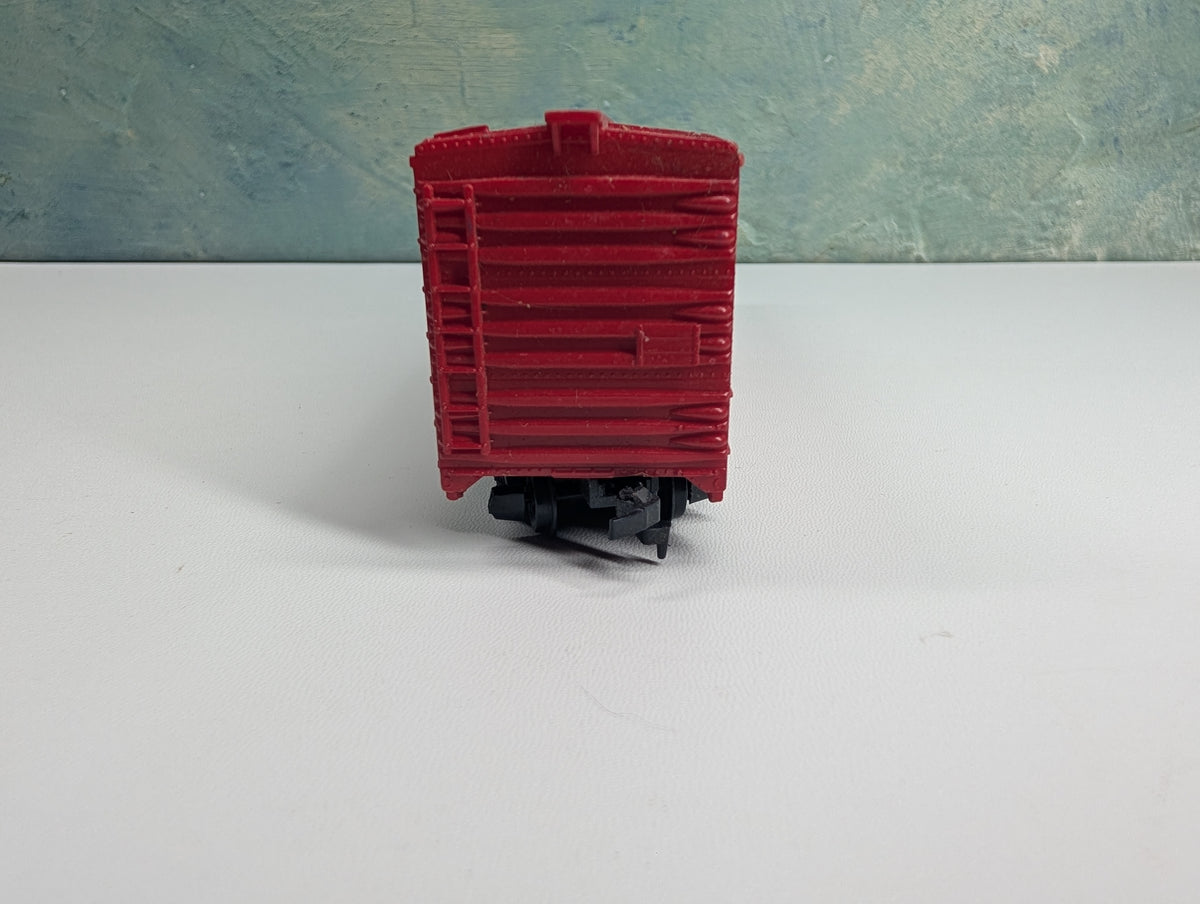 USED Tyco HO Scale 50' Box Car Santa Fe ATSF #12079 Shock Control