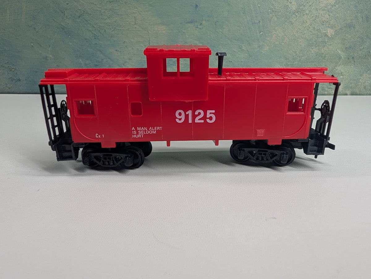 USED Model Power HO Scale A Man Alert is Seldom Hurt Red Caboose #9125