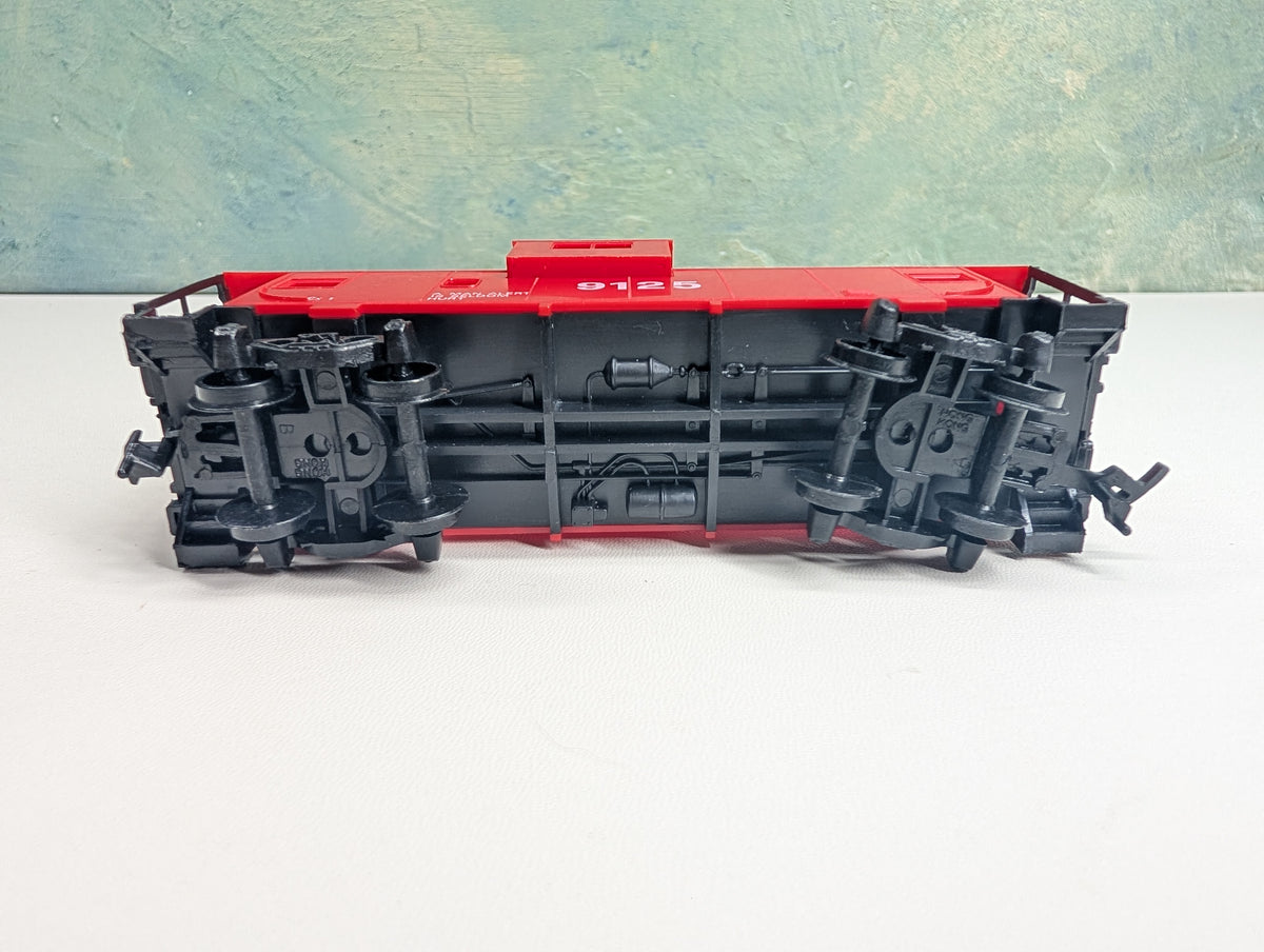 USED Model Power HO Scale A Man Alert is Seldom Hurt Red Caboose #9125