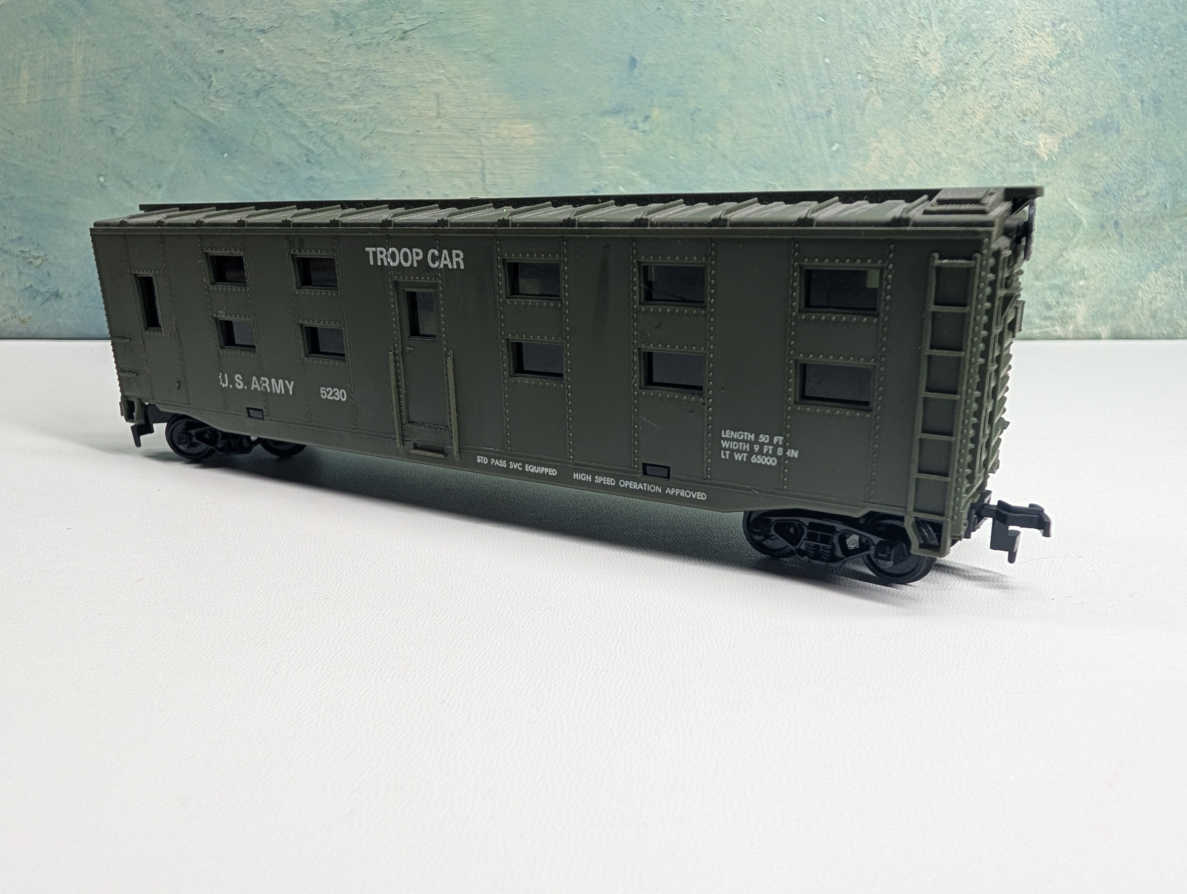 USED Cox HO Scale Troop Car US Army #5230