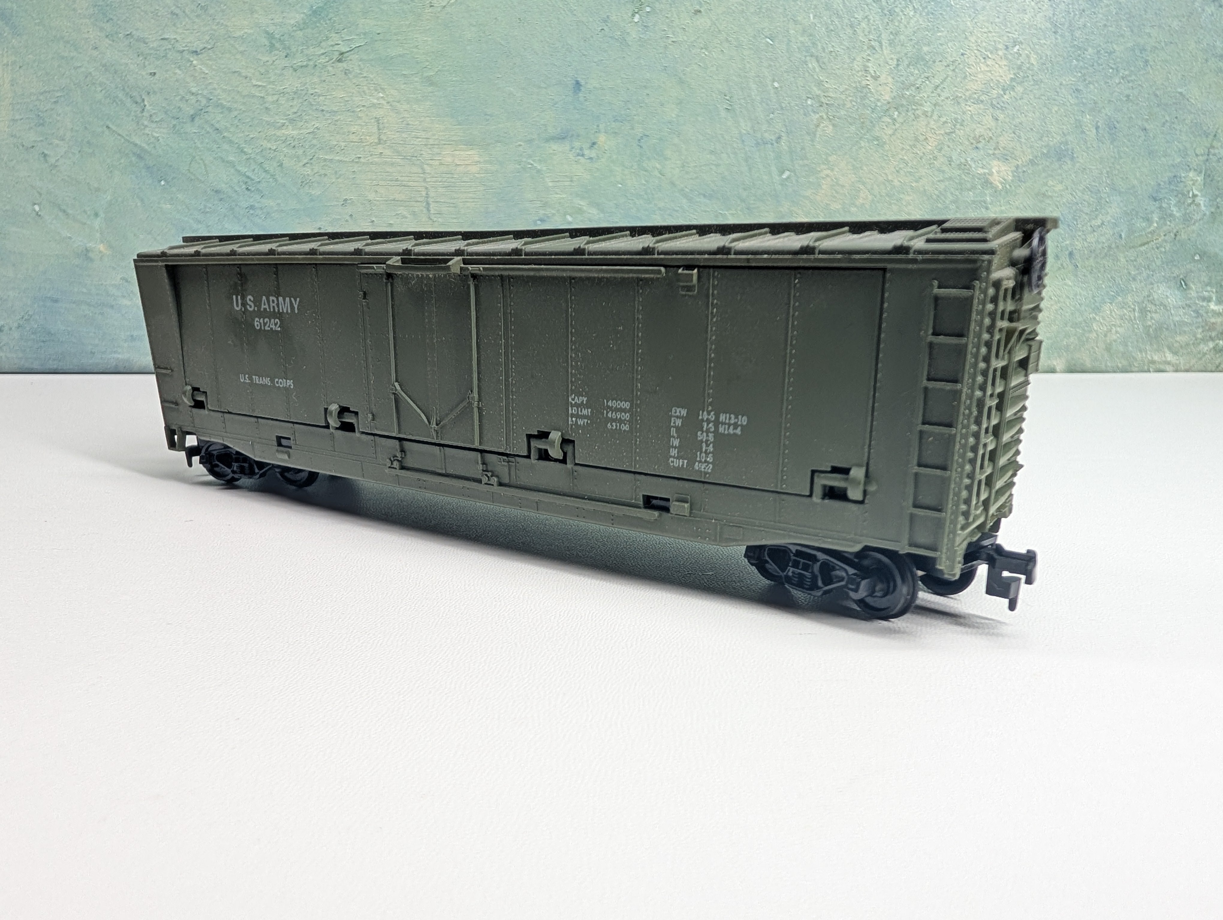 USED Cox HO Scale Ammo Car US Army #61242