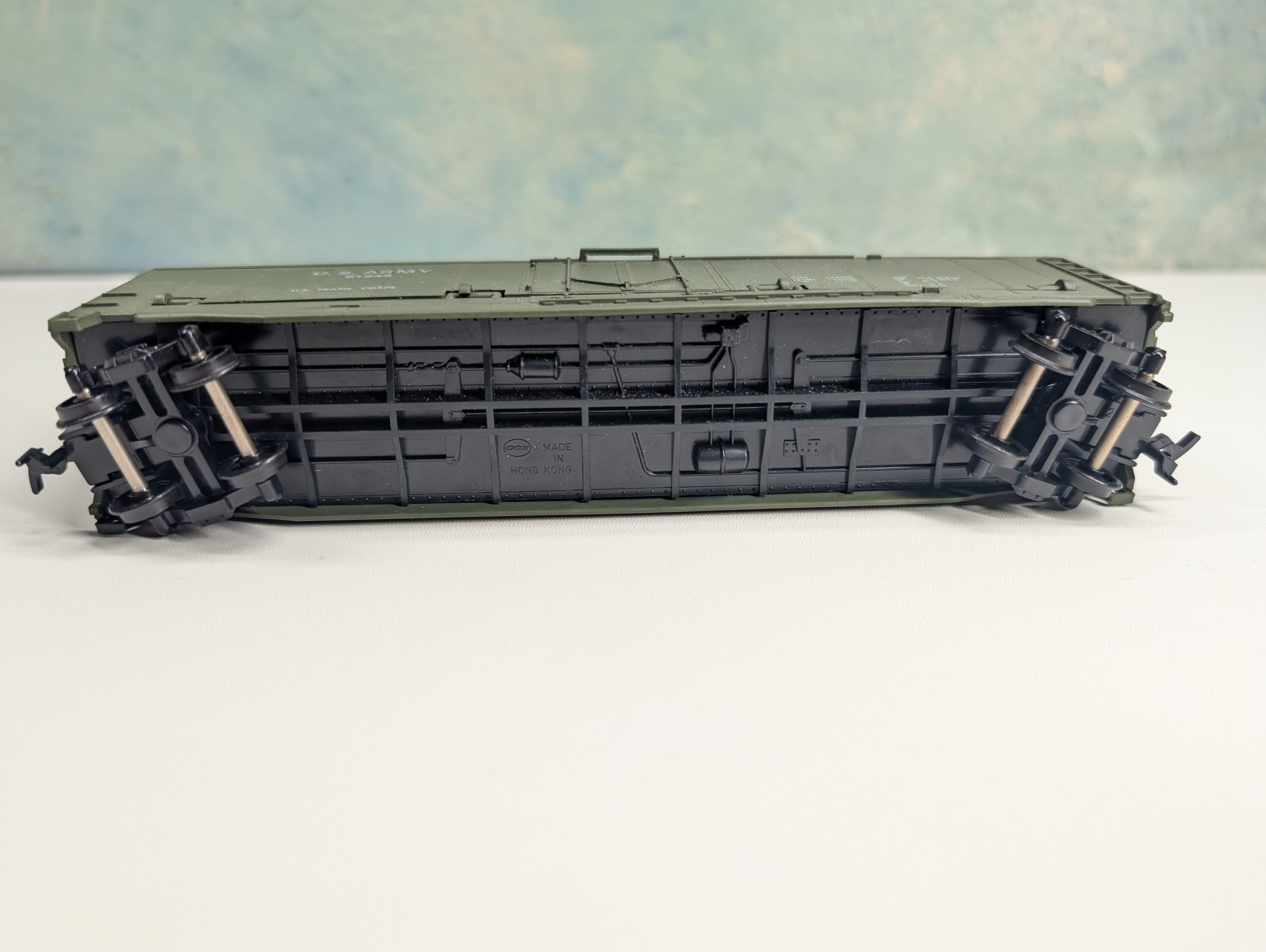 USED Cox HO Scale Ammo Car US Army #61242