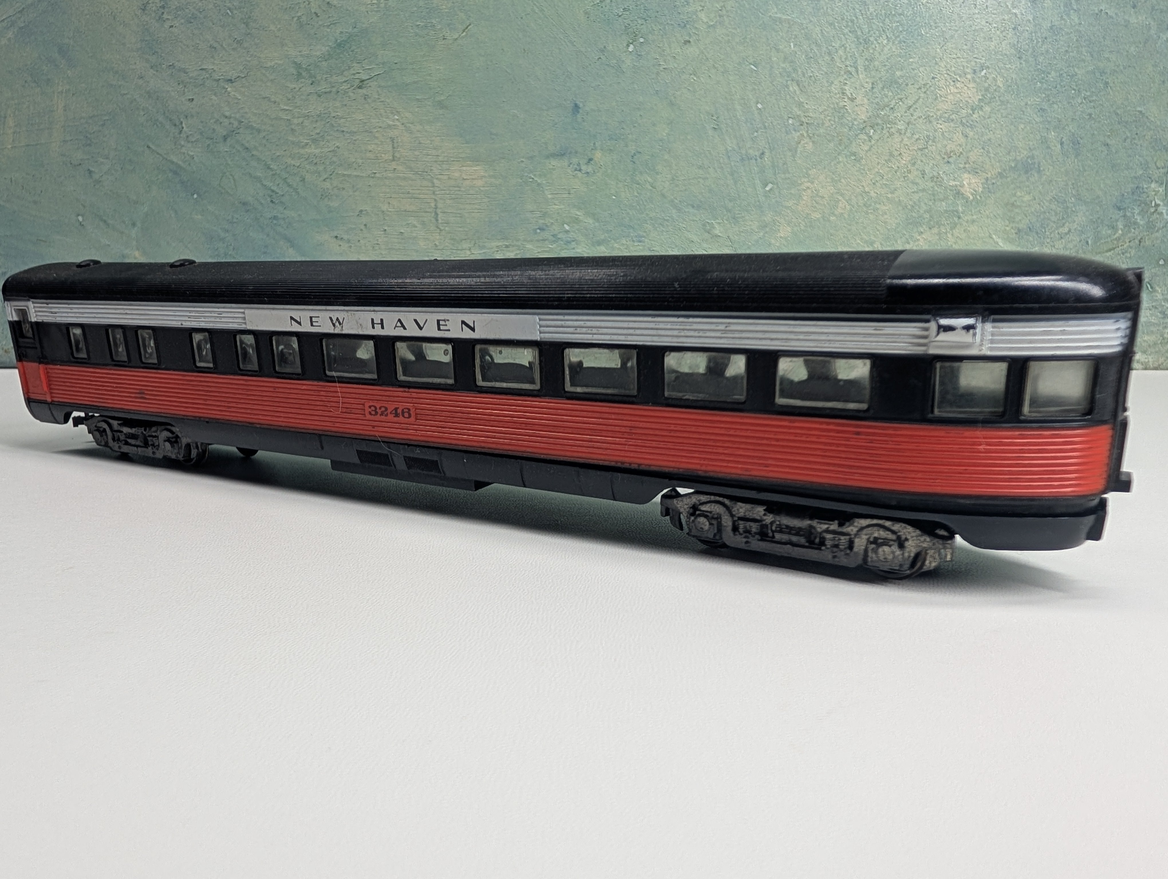 USED Athearn HO Scale OBS Passenger Car New Haven #3246