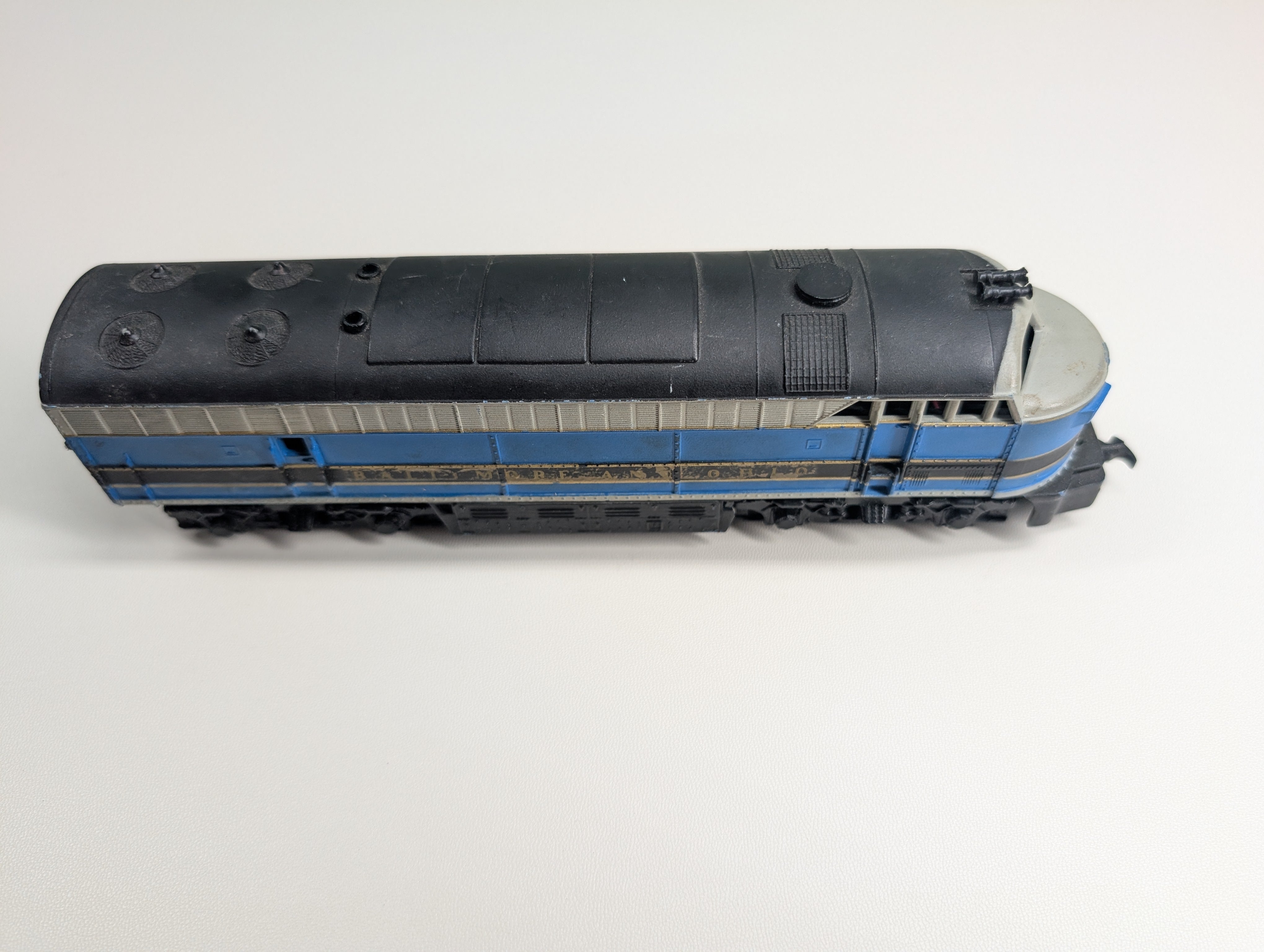 USED AHM HO Scale Diesel Locomotive Baltimore and Ohio Tested DC