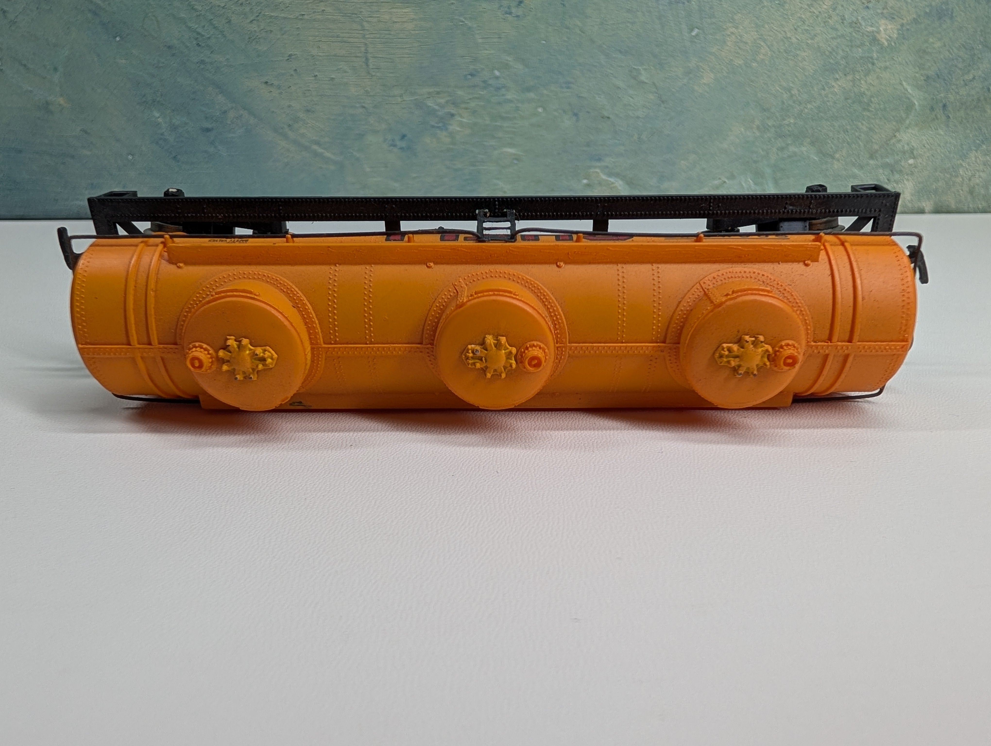 USED HO Scale Triple Dome Tank Car Shell SCCX #1245