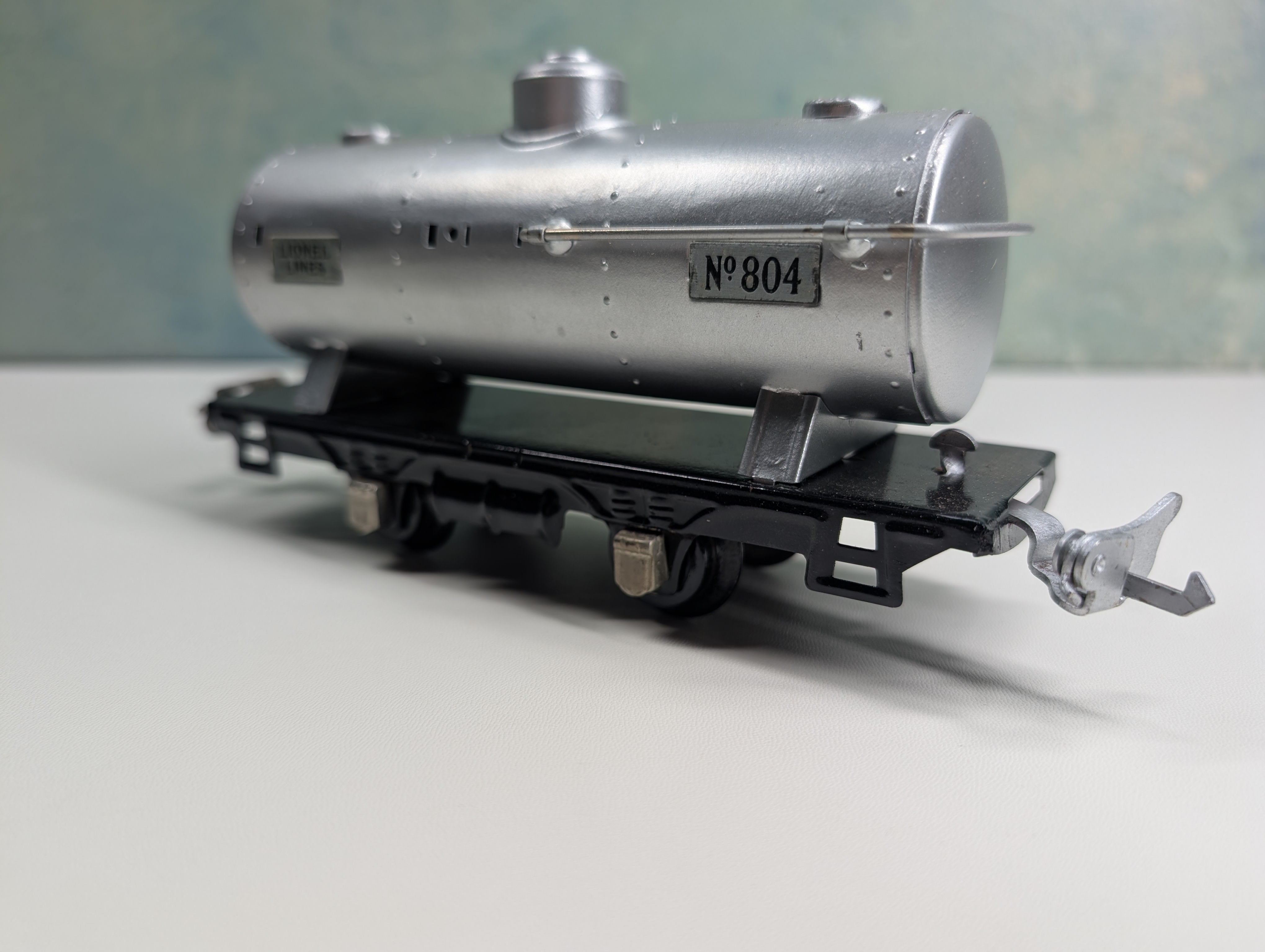 USED Lionel O Tank Car Lionel Lines 804 Missing Parts