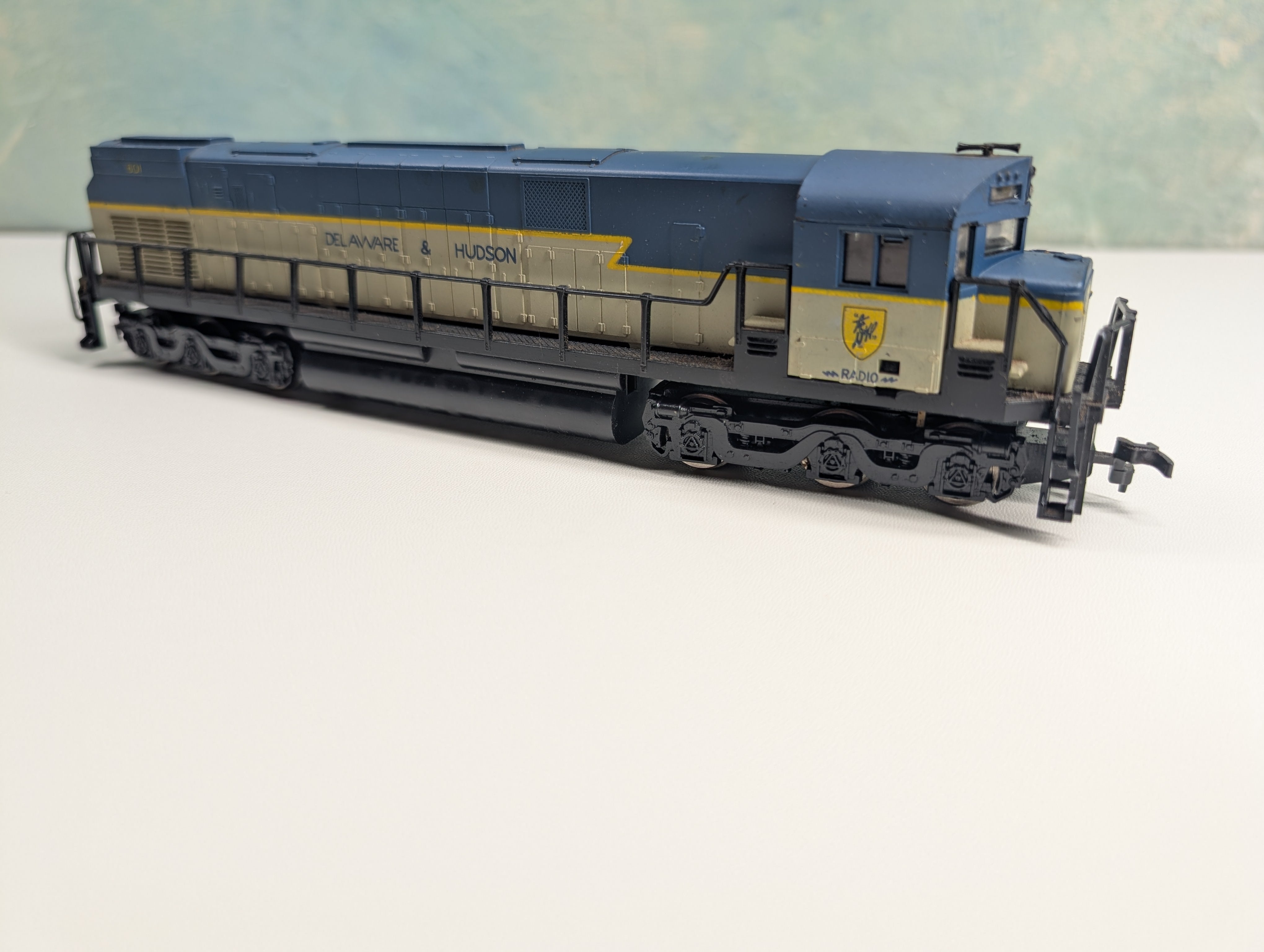 USED AHM HO Scale Alco Century Diesel Locomotive Delaware and Hudson DH #601 Tested DC