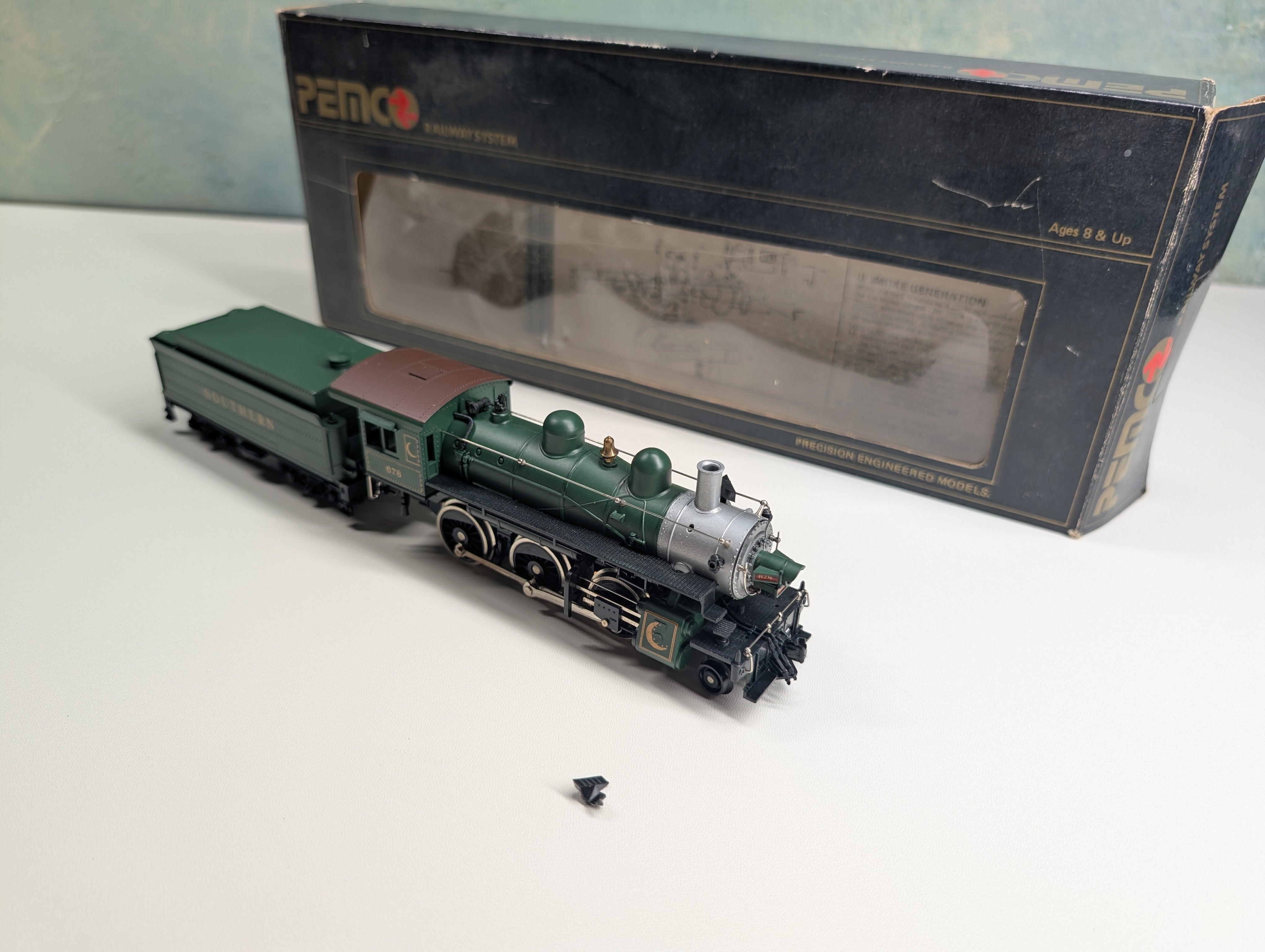 USED Pemco 3201-043 HO Scale 2-6-0 Mogul Steam Locomotive Southern #678 Tested DC