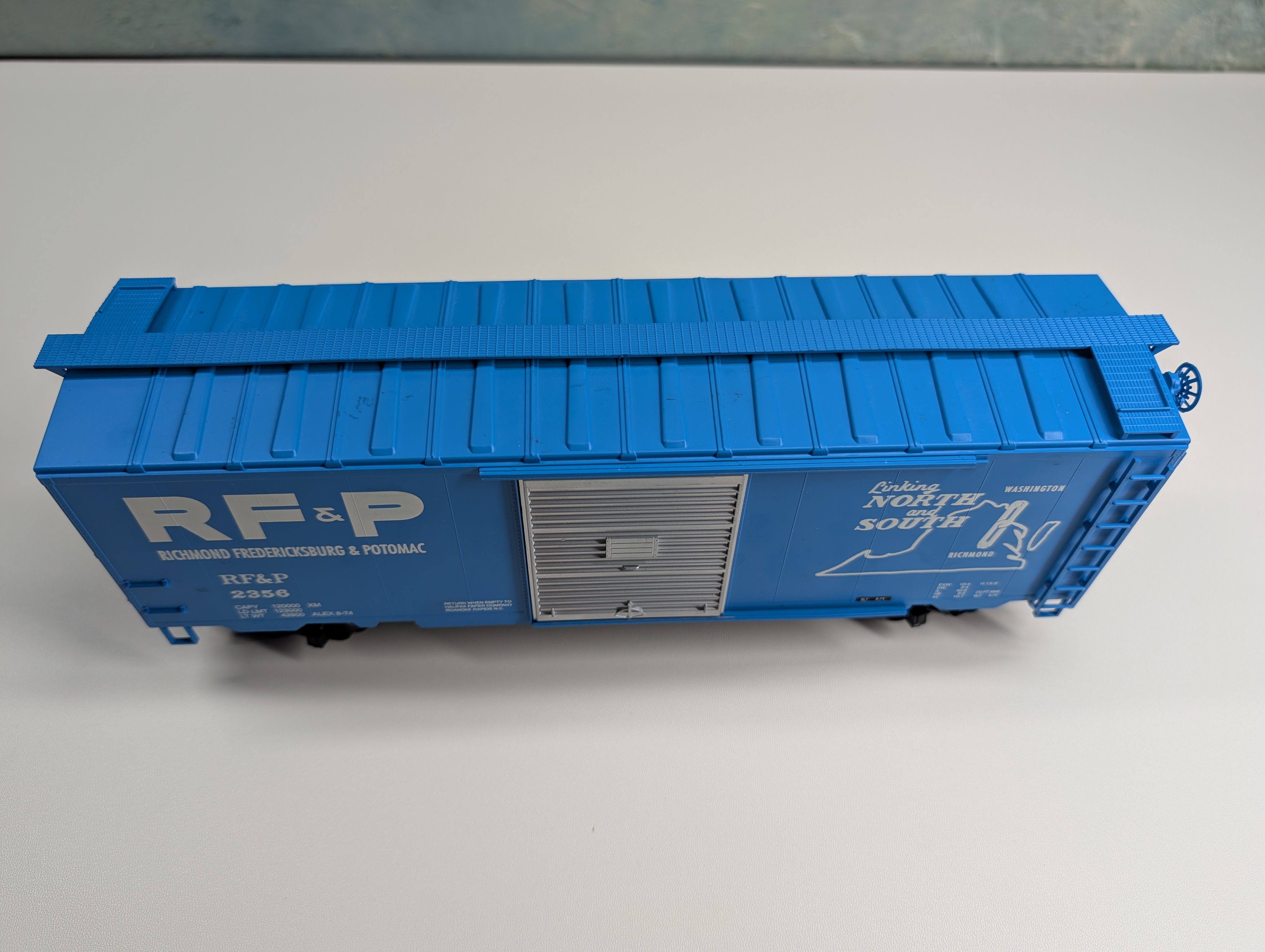 USED Weaver O PS-1 40' Box Car Richmond, Fredericksburg and Potomac RF&P #2356 3-Rail