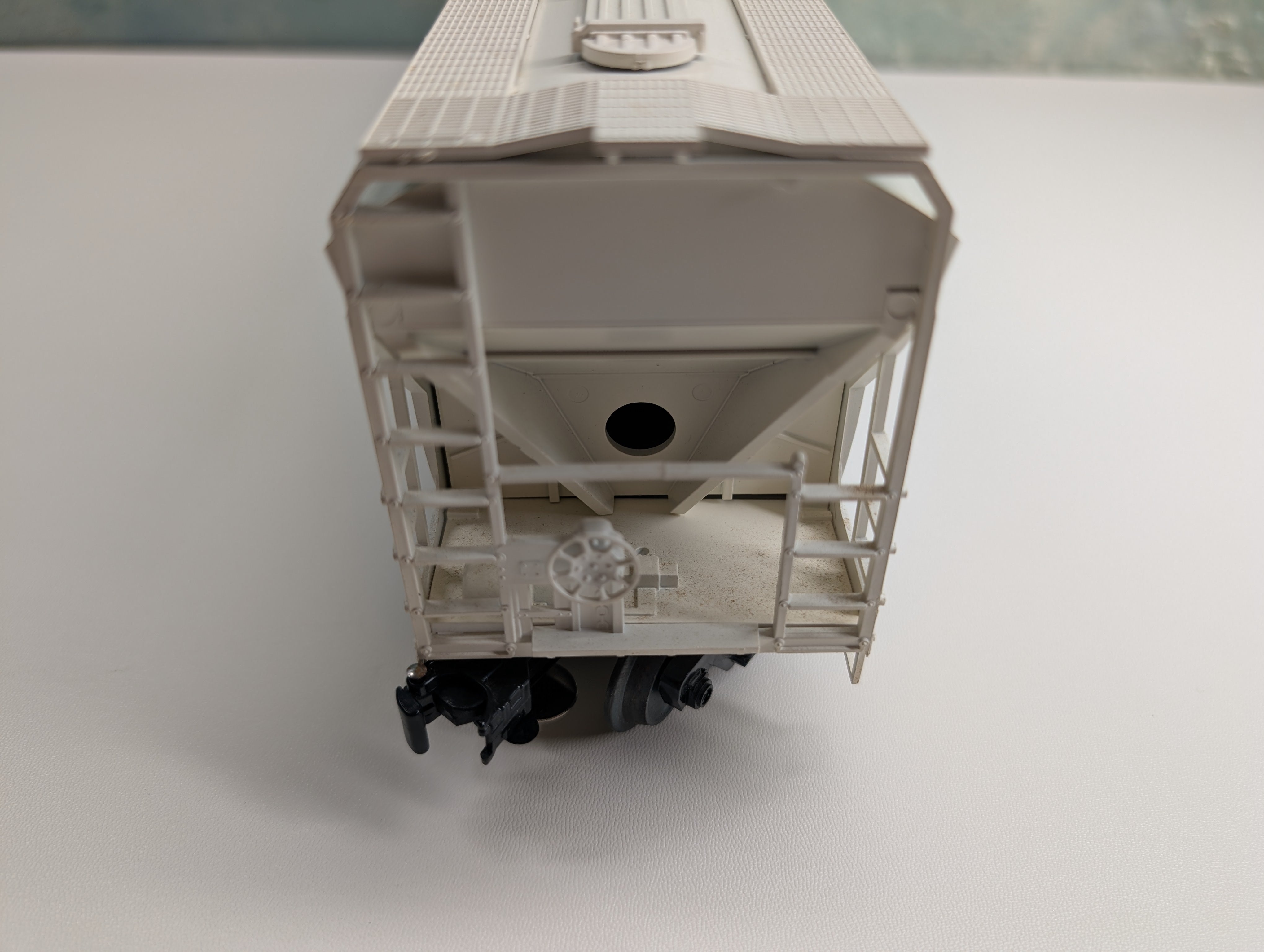 USED Weaver O Covered Hopper Sunbeam Bread PLCX #44222 3-Rail Bekada Custom