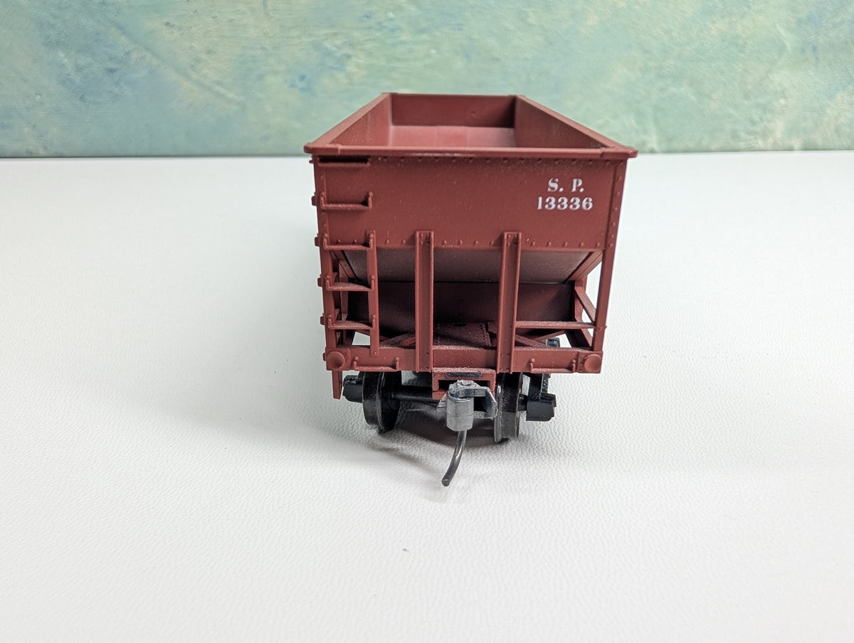 USED Accurail HO Scale 2 Bay Hopper Southern Pacific SP #13336