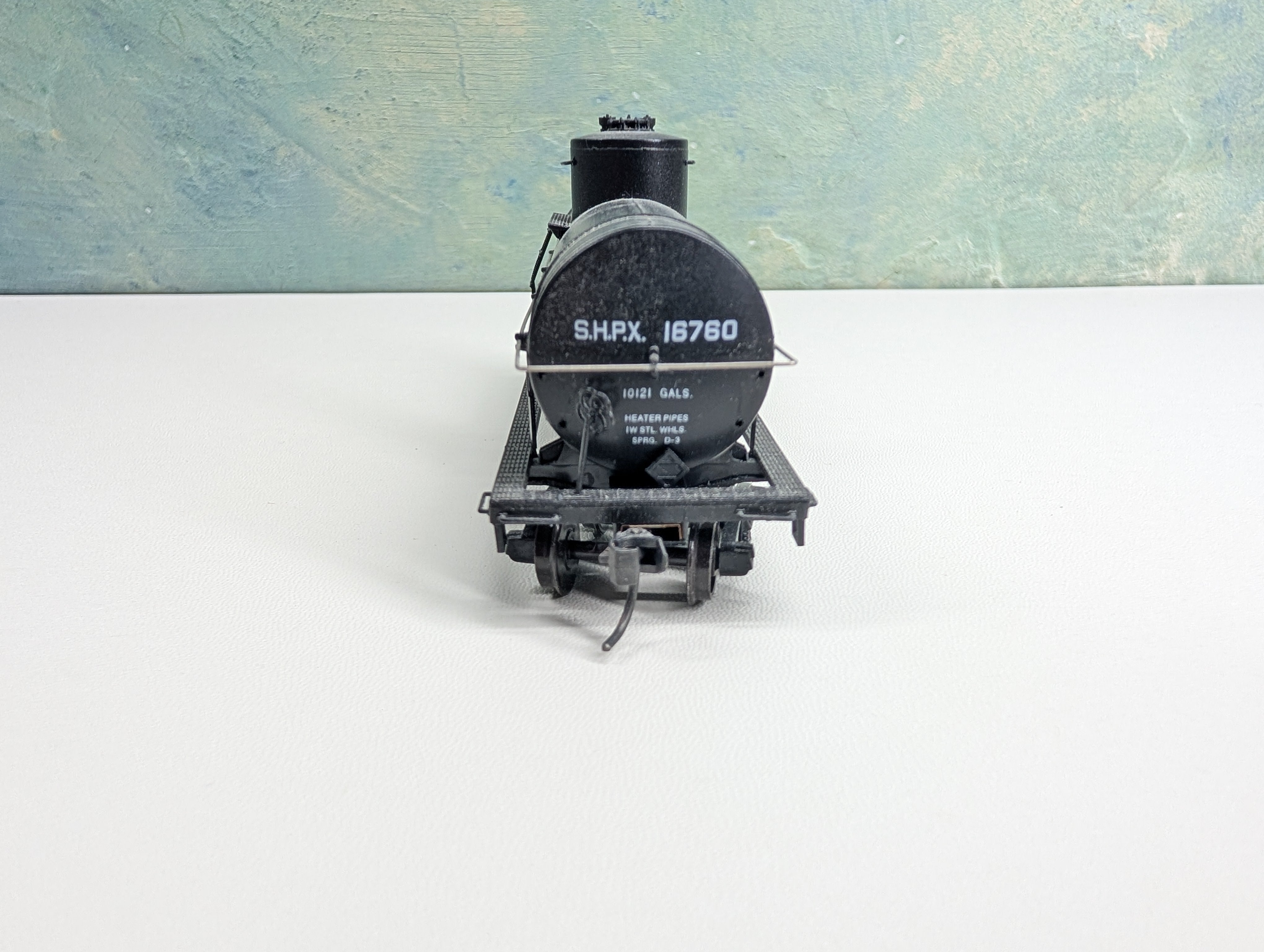 USED HO Scale Single Dome Tank Car Bakelite Co SHPX #16760