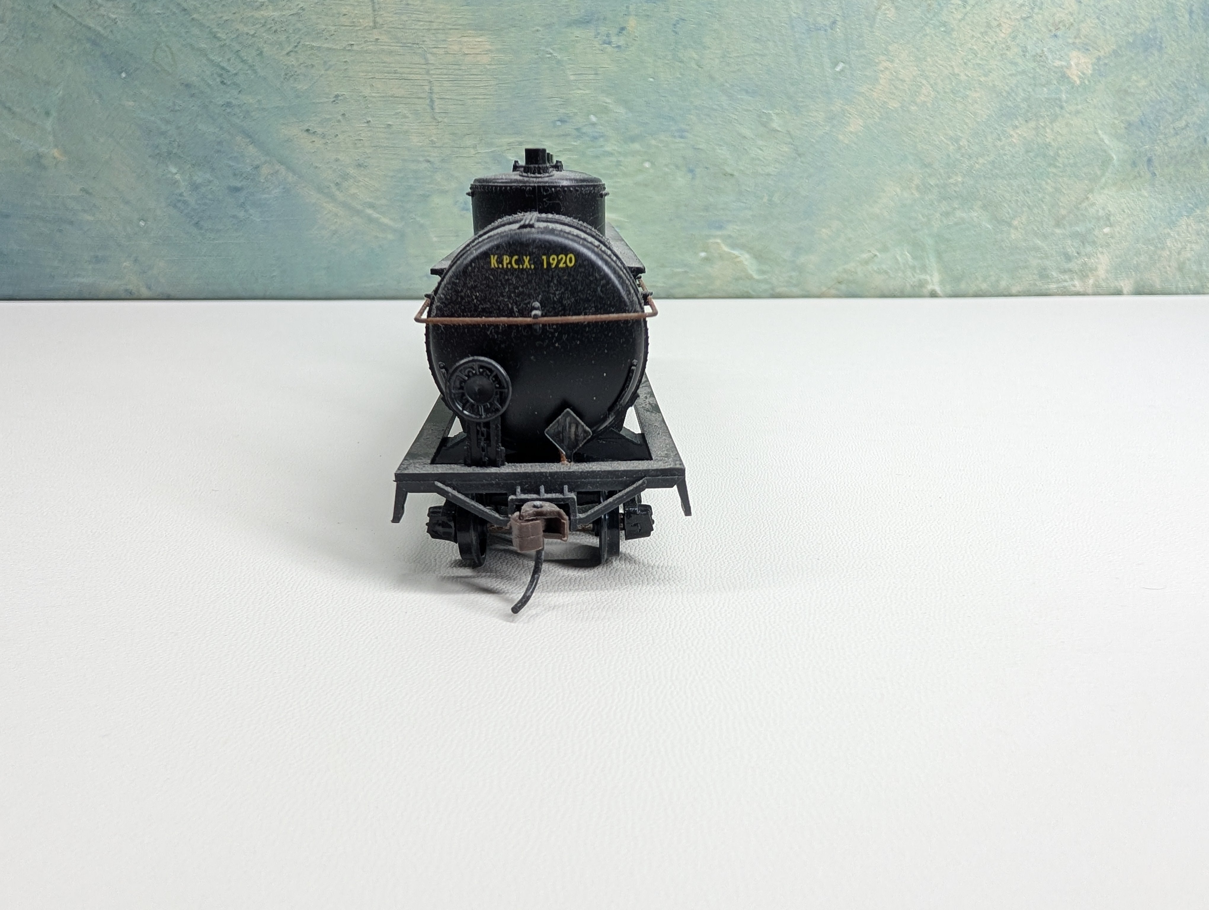 USED Athearn HO Scale Triple Dome Tank Car Koppers Cal Tar Products KPCX #1920