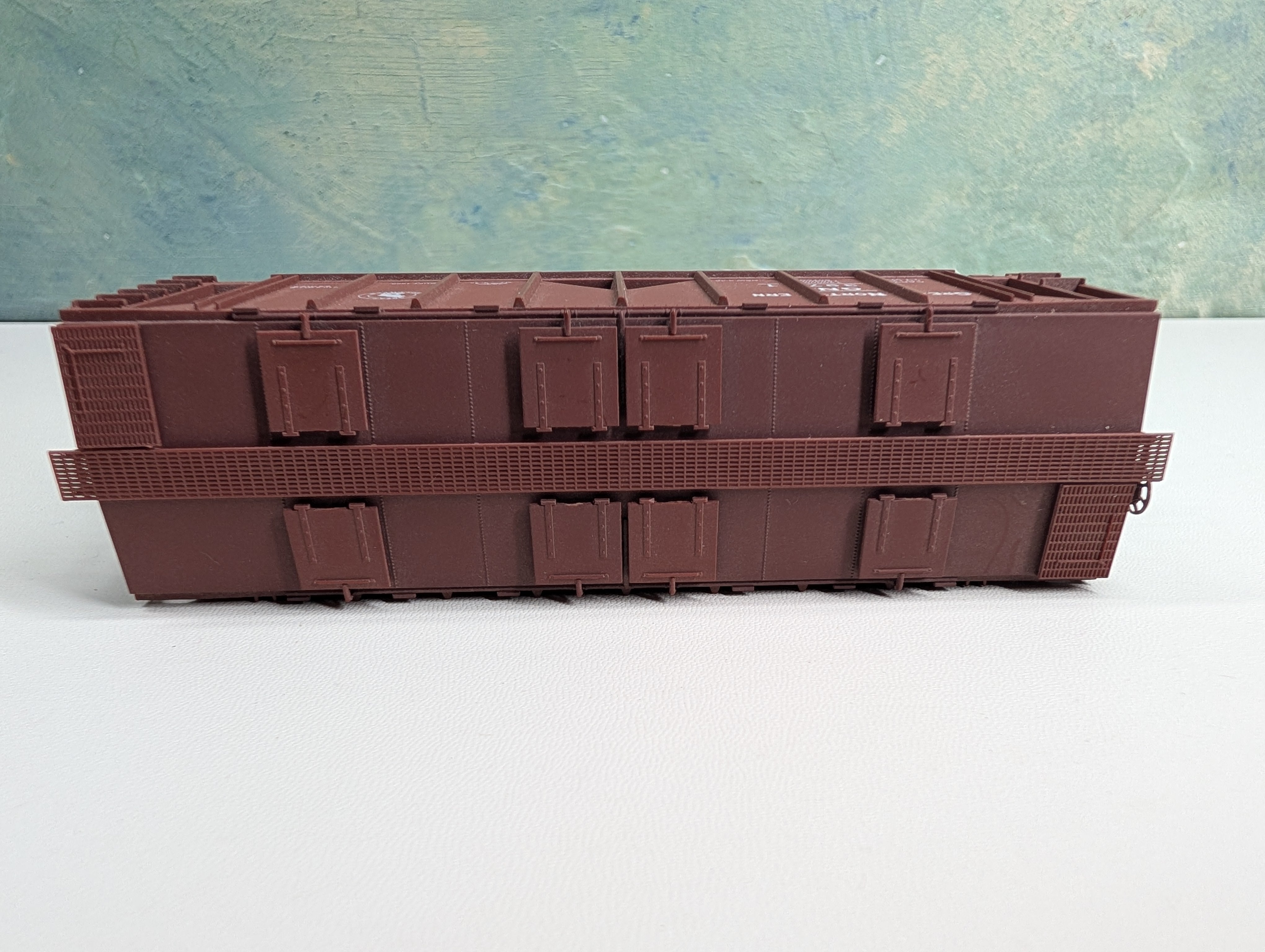 USED Bowser HO Scale Covered Hopper Great Northern GN #73971