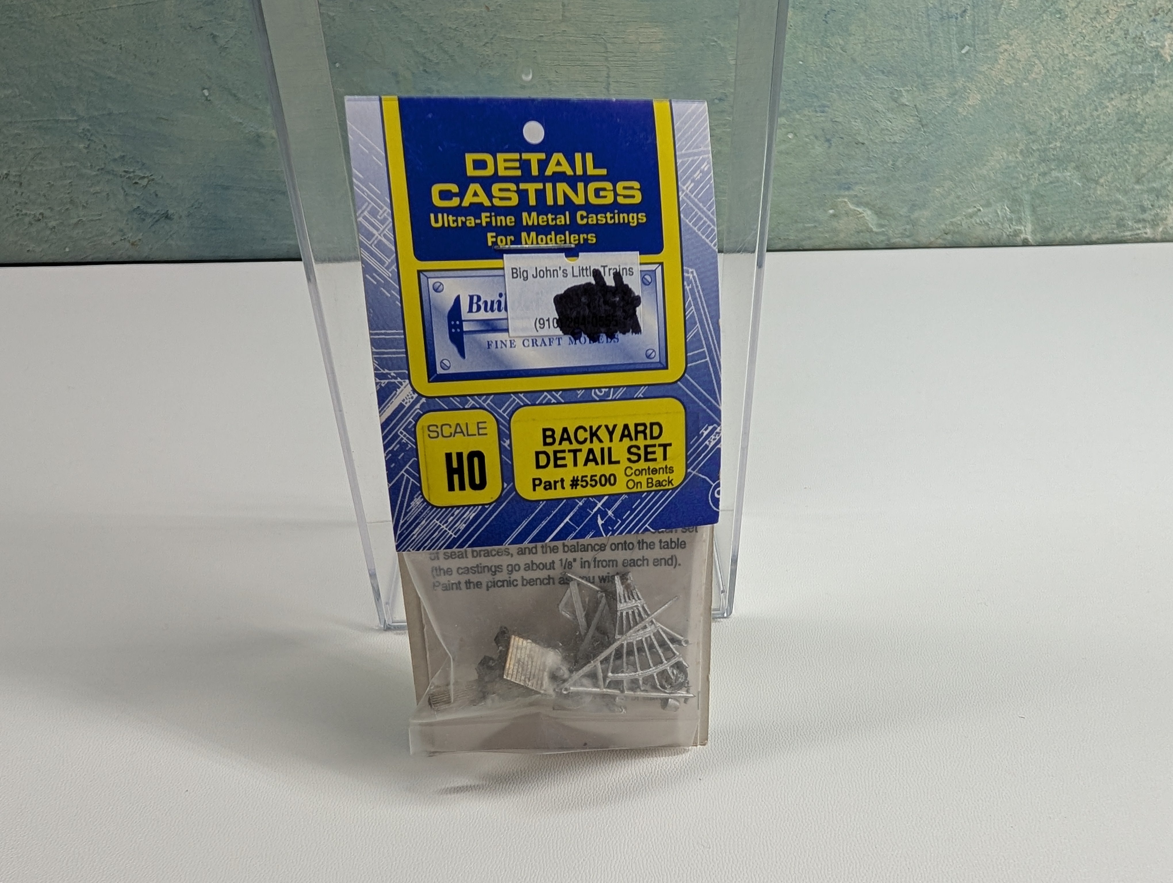 Builders In Scale 5500 HO Scale Backyard Detail Set (Metal Casting)