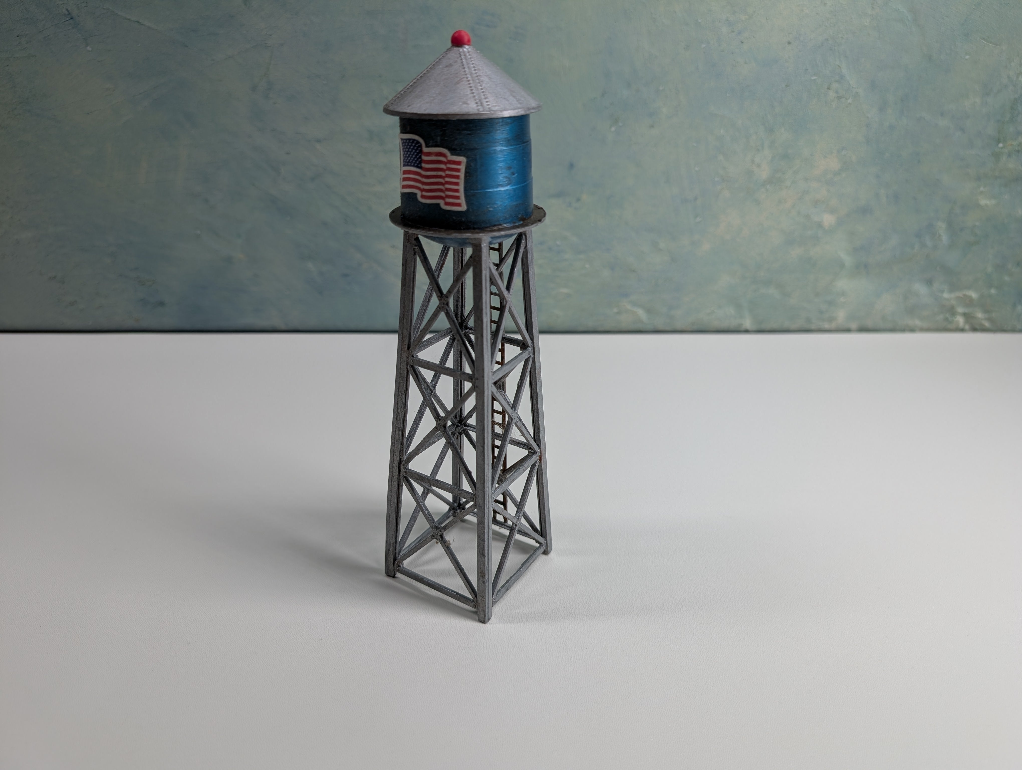 USED HO Scale Blue Water Tower
