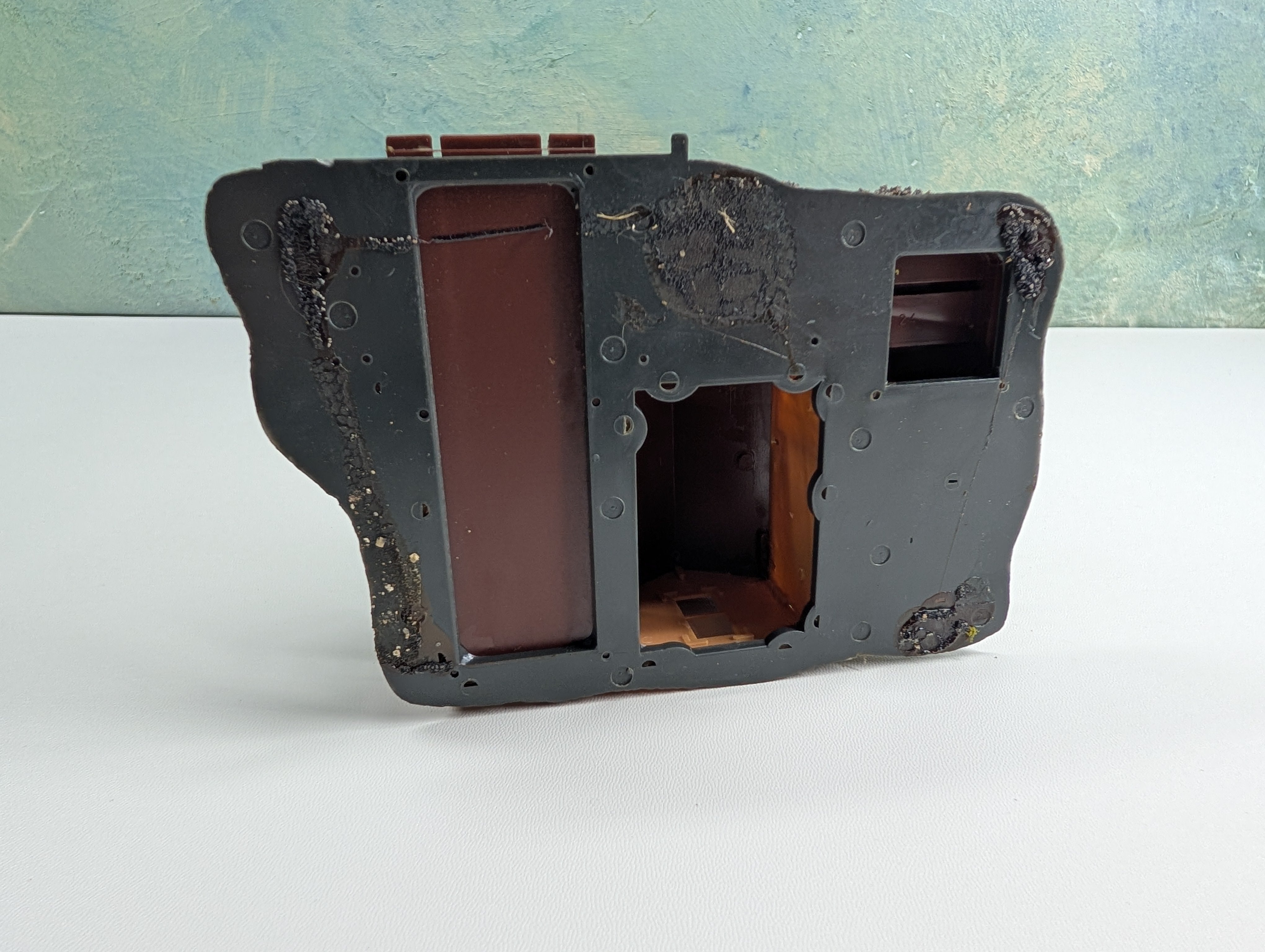 USED HO Scale Trackside Building