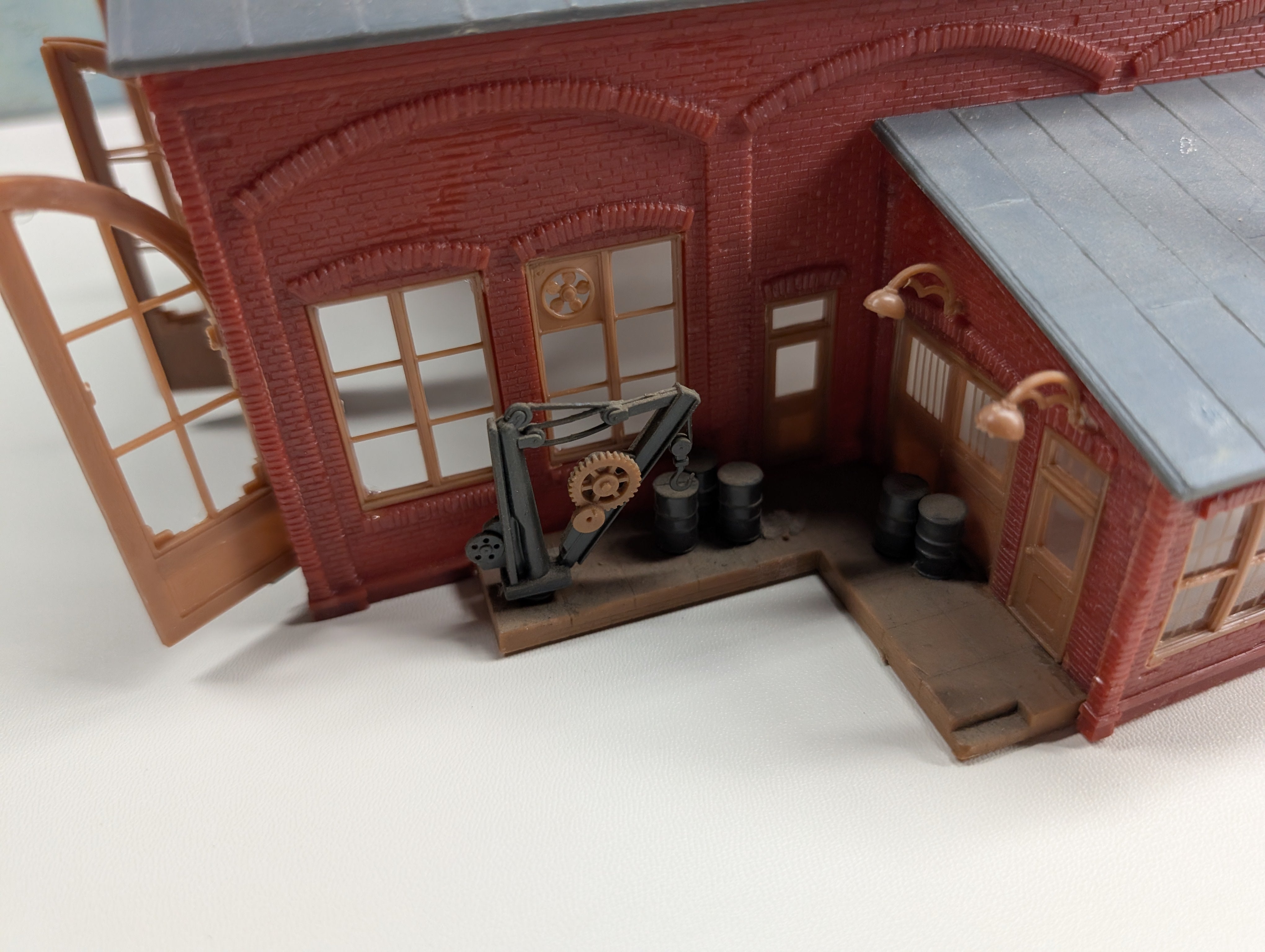 USED HO Scale Old Time Warehouse