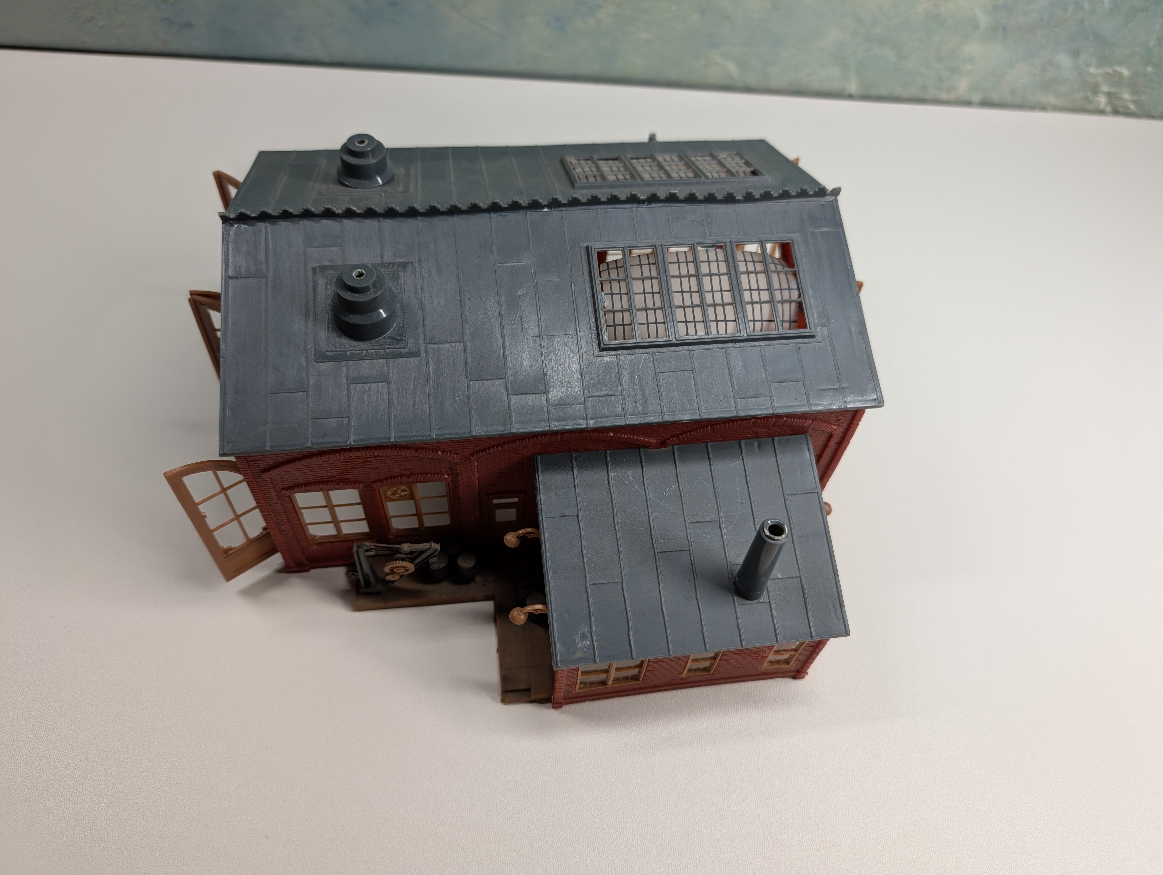 USED HO Scale Old Time Warehouse