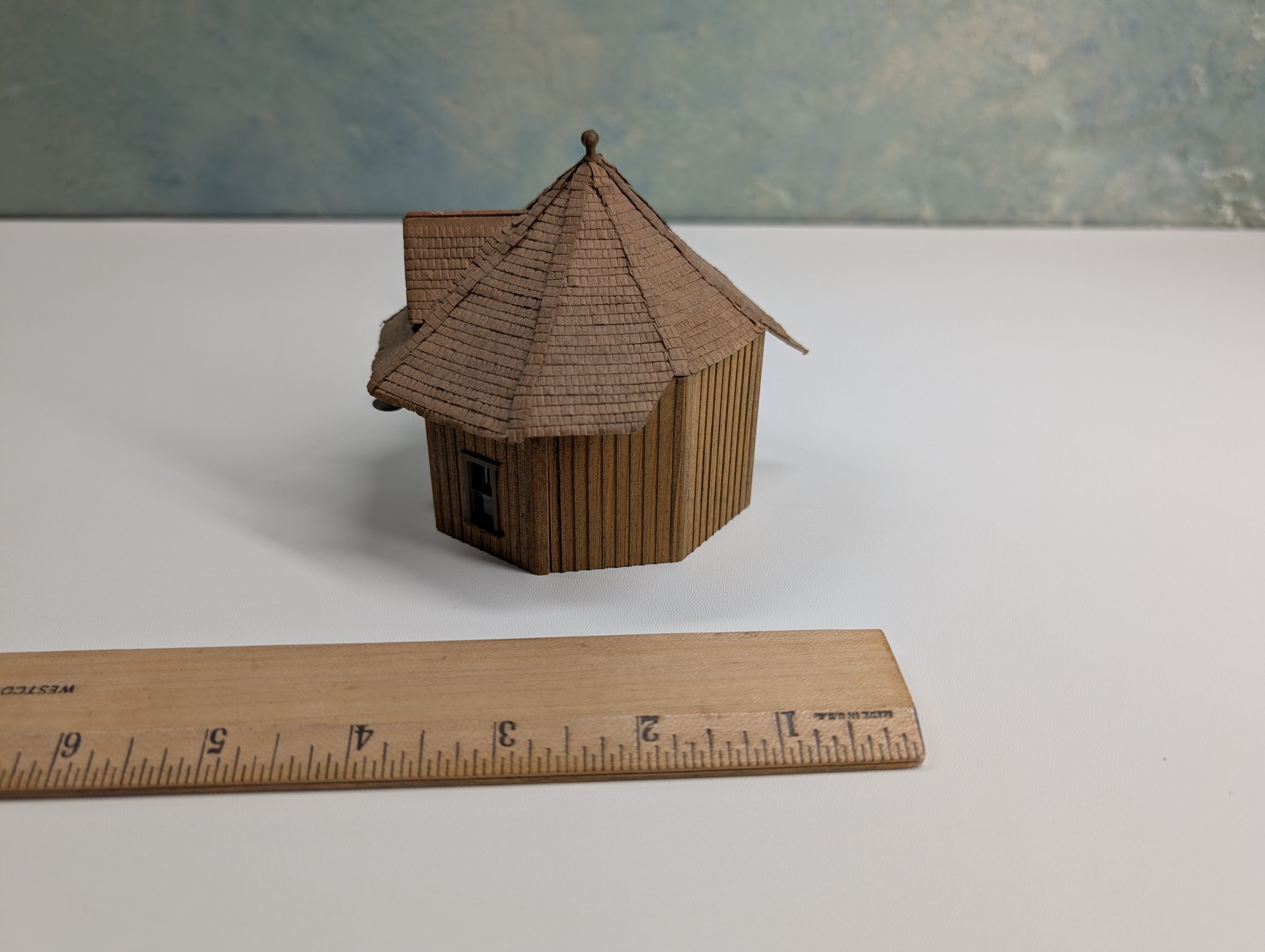 USED HO Scale Scratch Built Hut