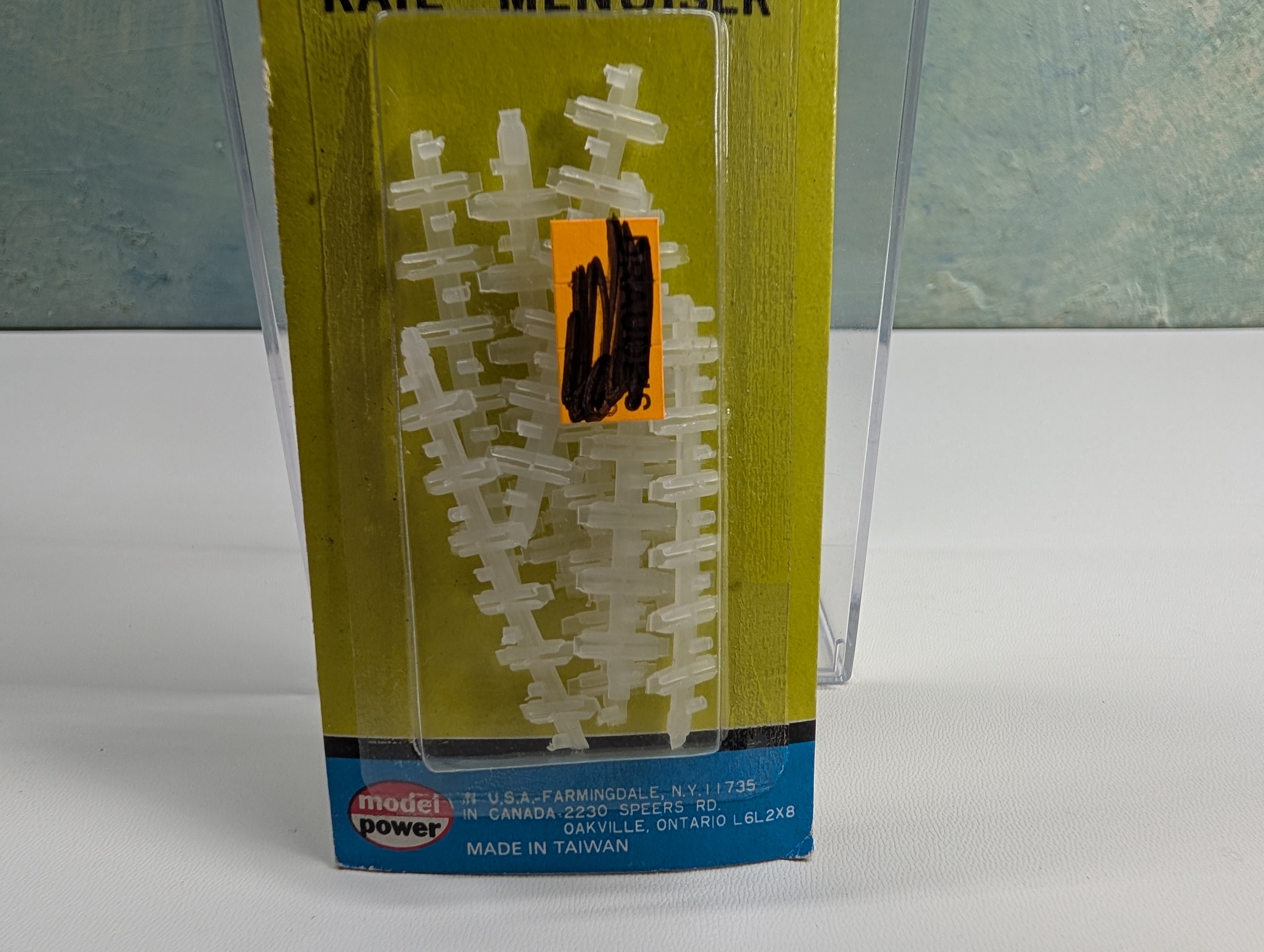 Model Power 6539 N Scale Plastic Rail Joiners