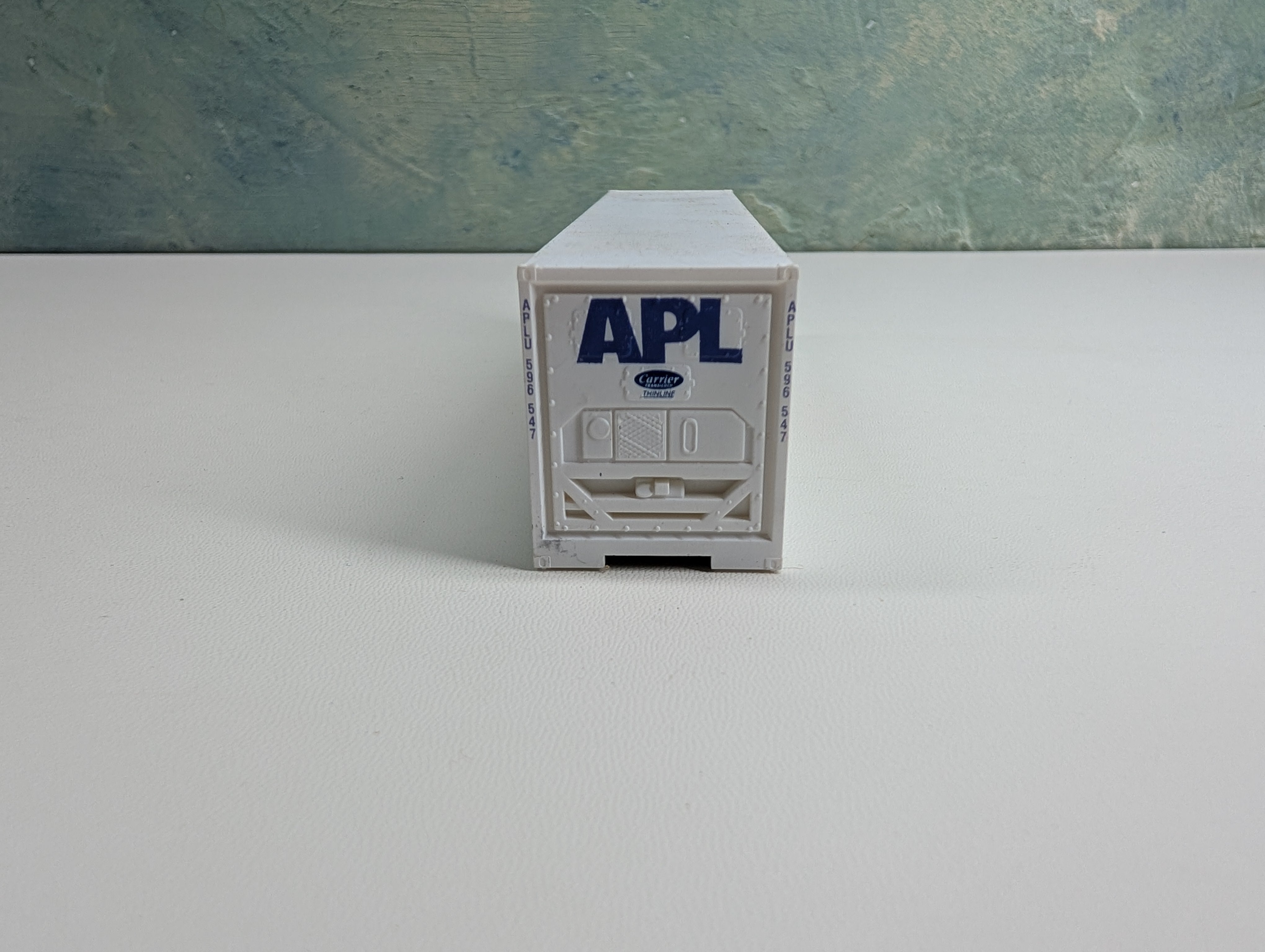 USED Walthers HO Scale 40' Container APL APLU #596547