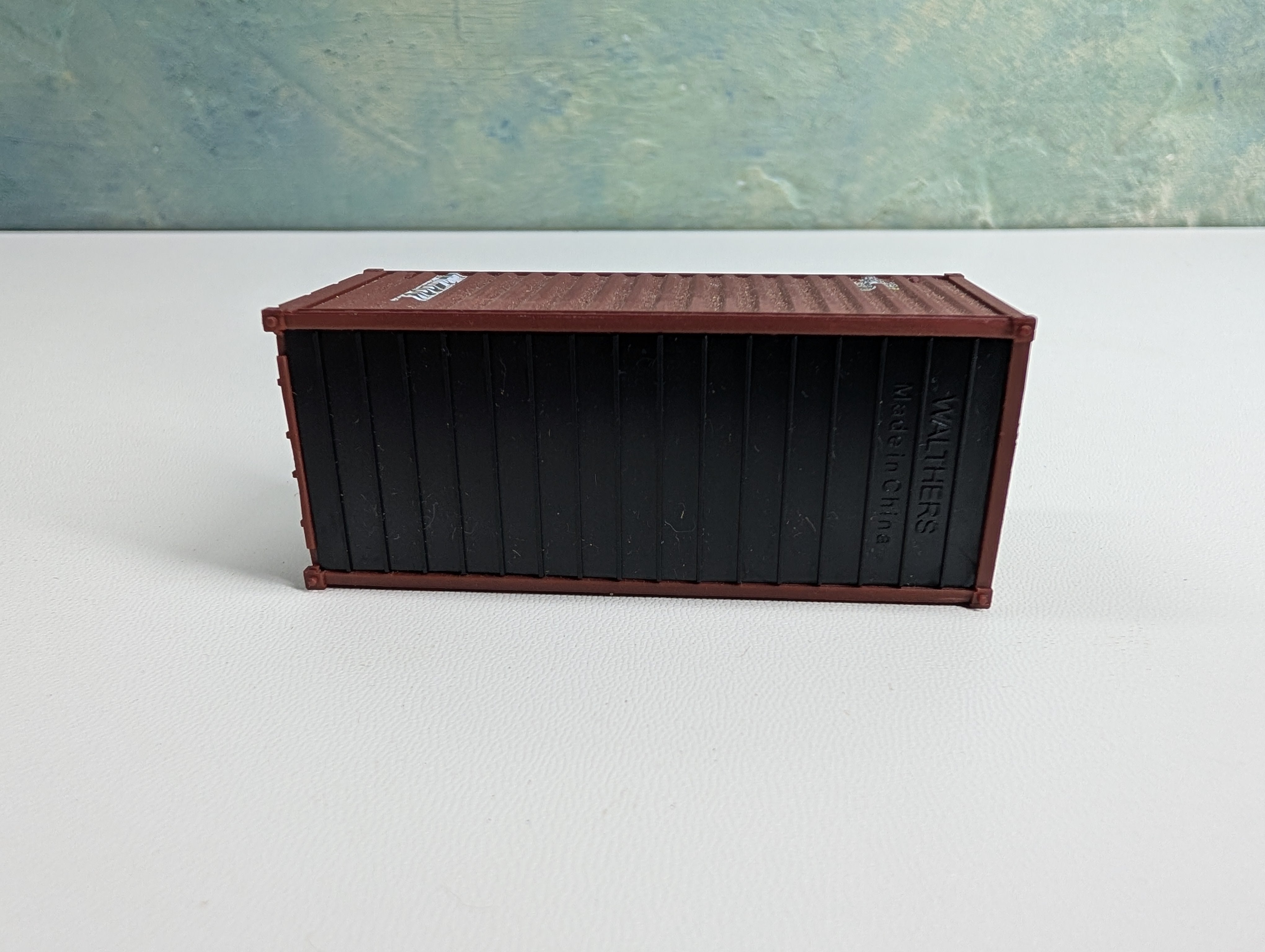 USED Walthers HO Scale 20' Container Tiphook TPHO #6756475