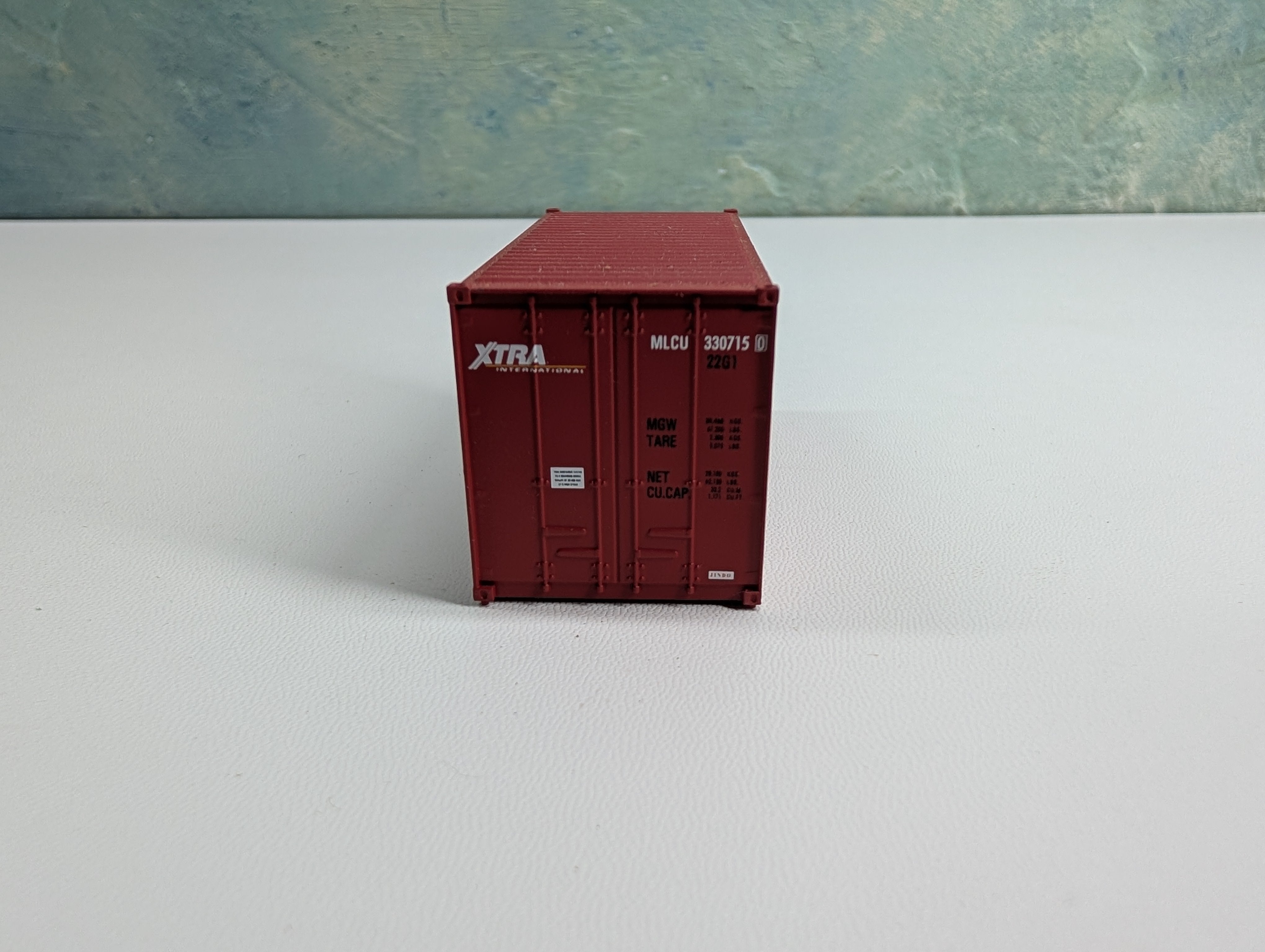 USED Walthers HO Scale 20' Container Xtra International MLCU #3307150