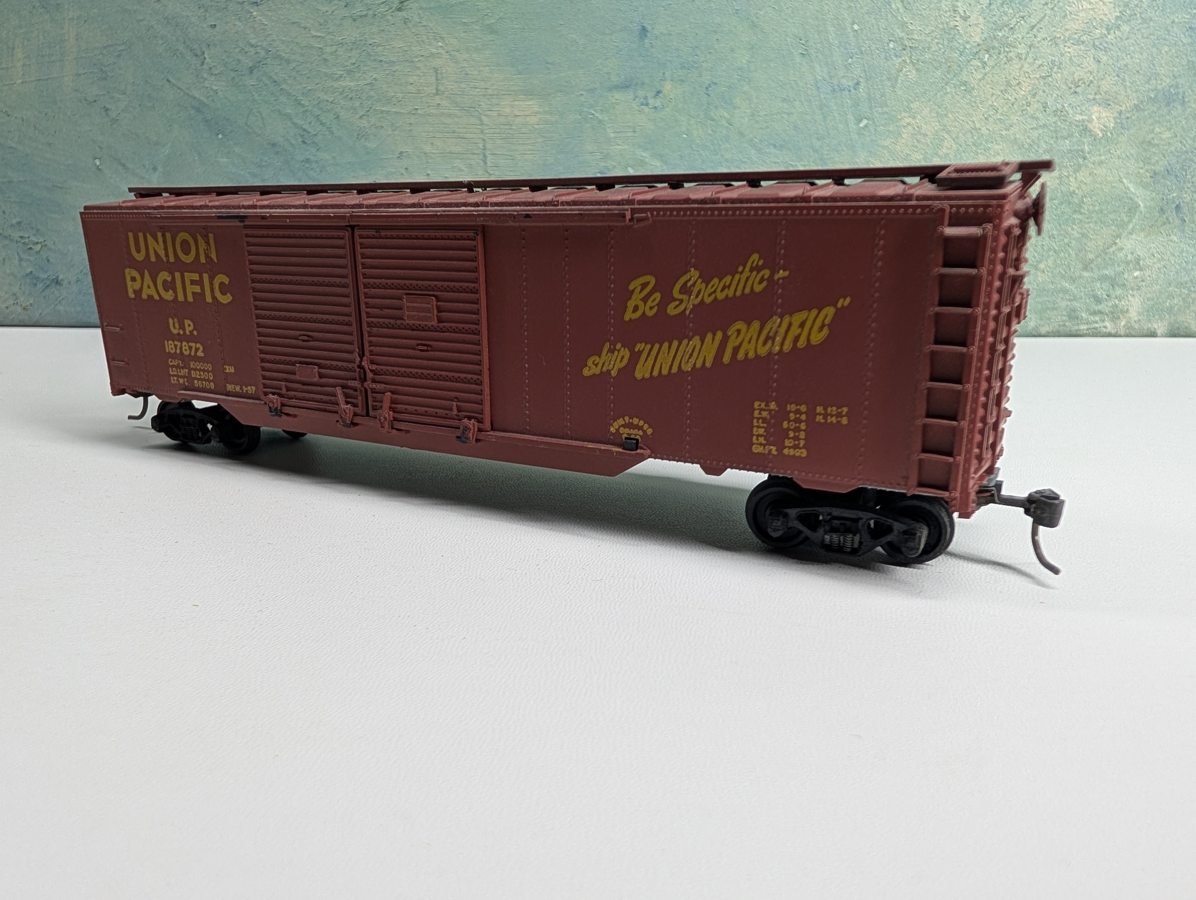 USED Roundhouse HO Scale 50' DD Box Car Union Pacific UP #187872