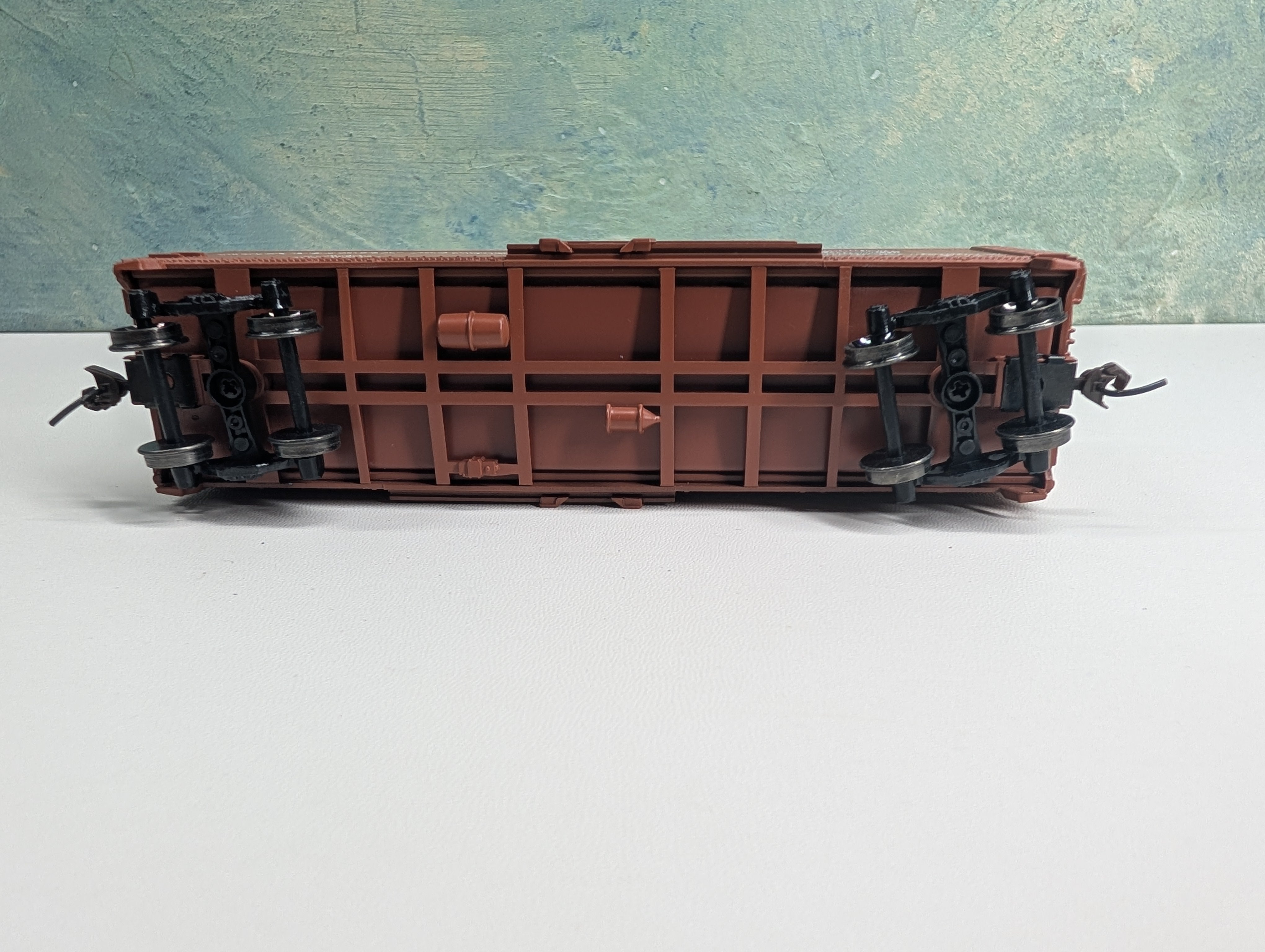USED Athearn HO Scale 40' Wooden Box Car Northern Pacific NP #40503 Metal Wheels