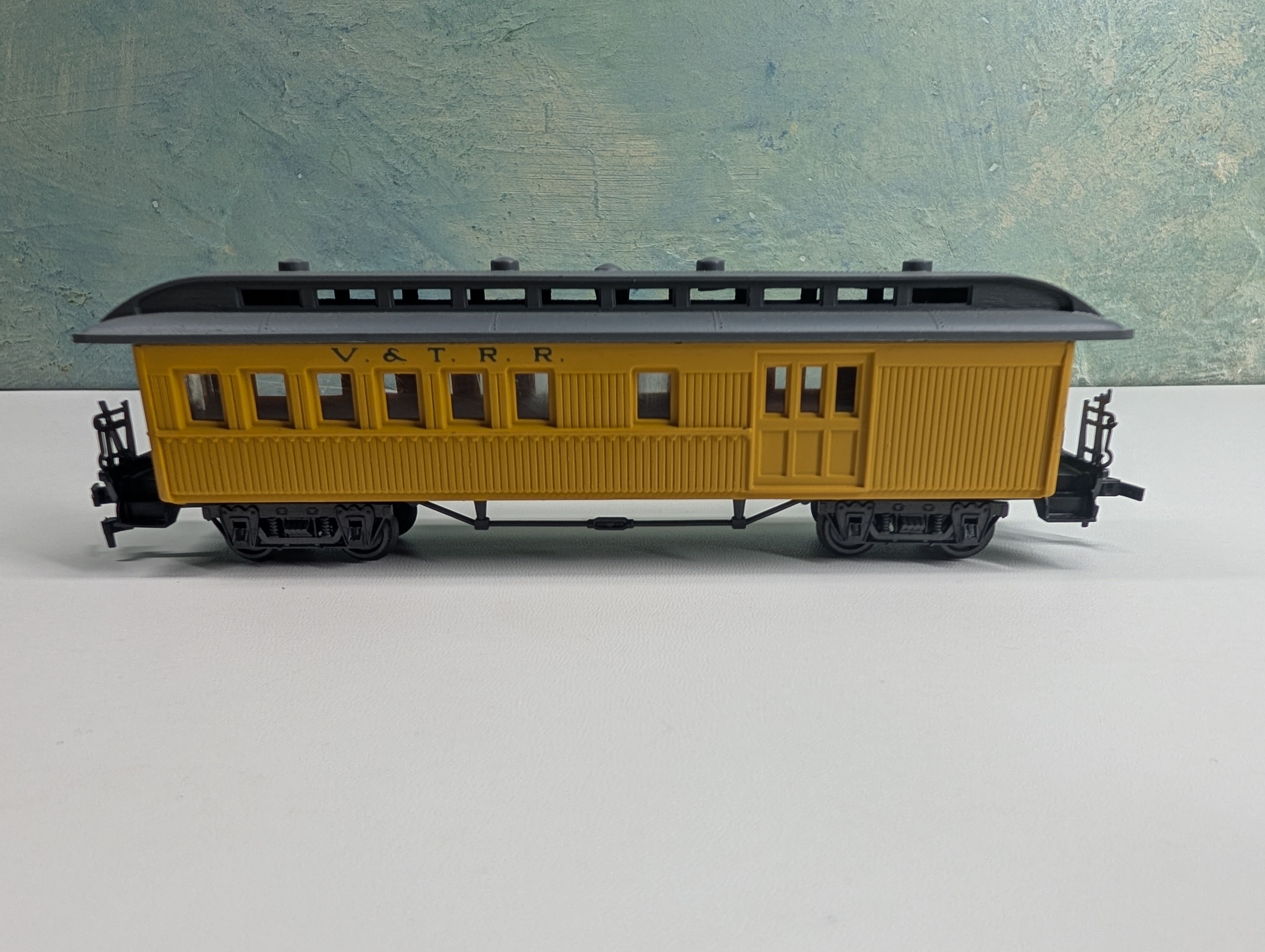 USED Pocher HO Scale Old Time Combo Passenger Car Virginia and Truckee Railroad V&TRR