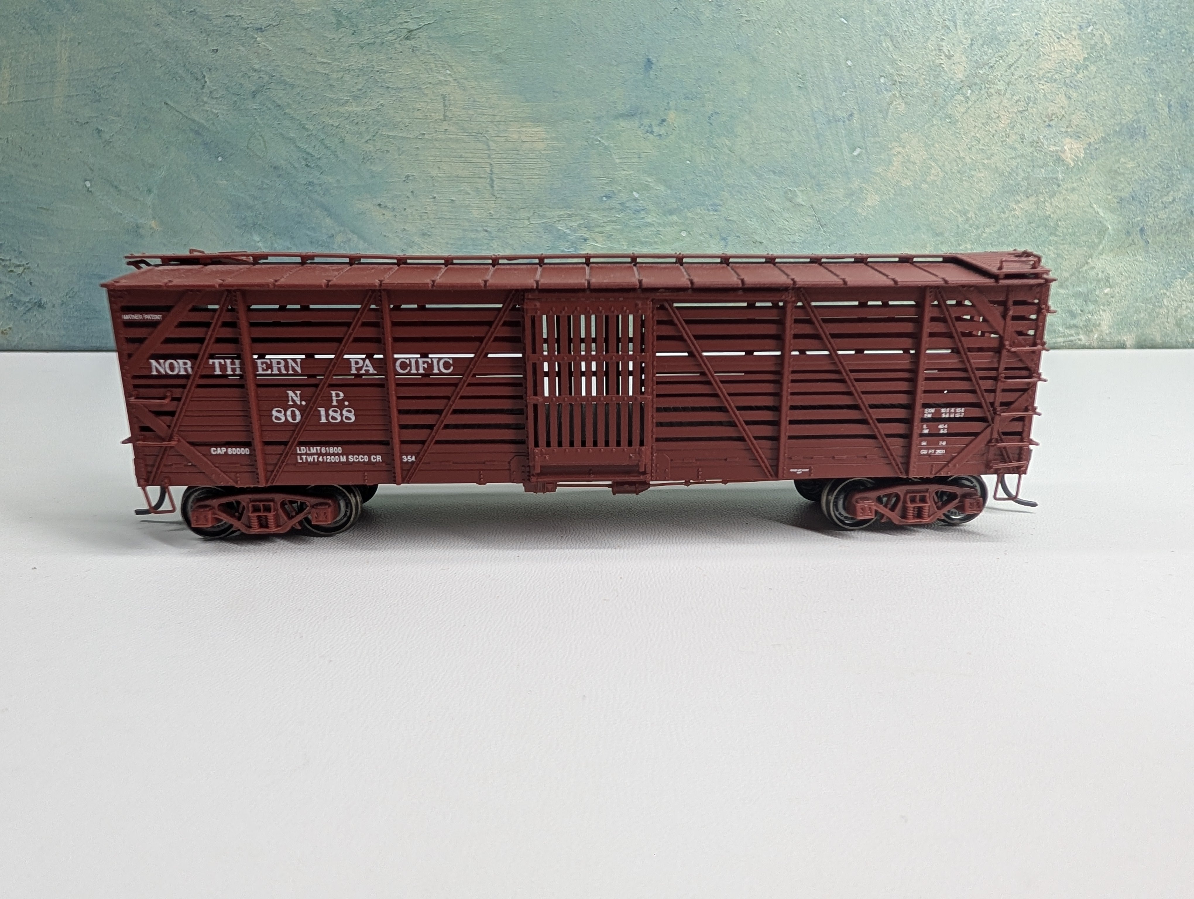 USED Life-Like HO Scale 40' Mather Stock Car Northern Pacific NP #80188 Metal Wheels, Proto2000