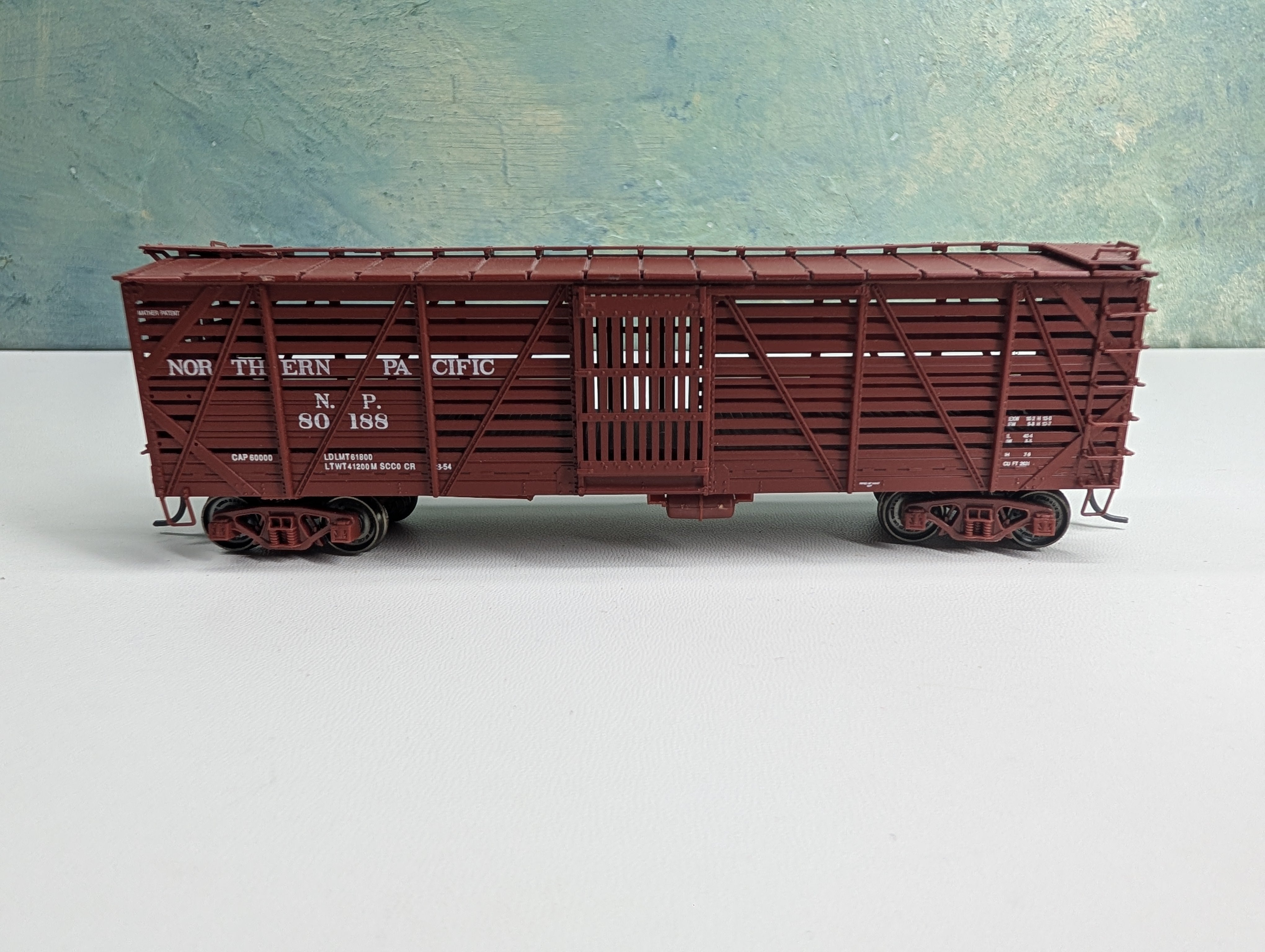 USED Life-Like HO Scale 40' Mather Stock Car Northern Pacific NP #80188 Metal Wheels, Proto2000